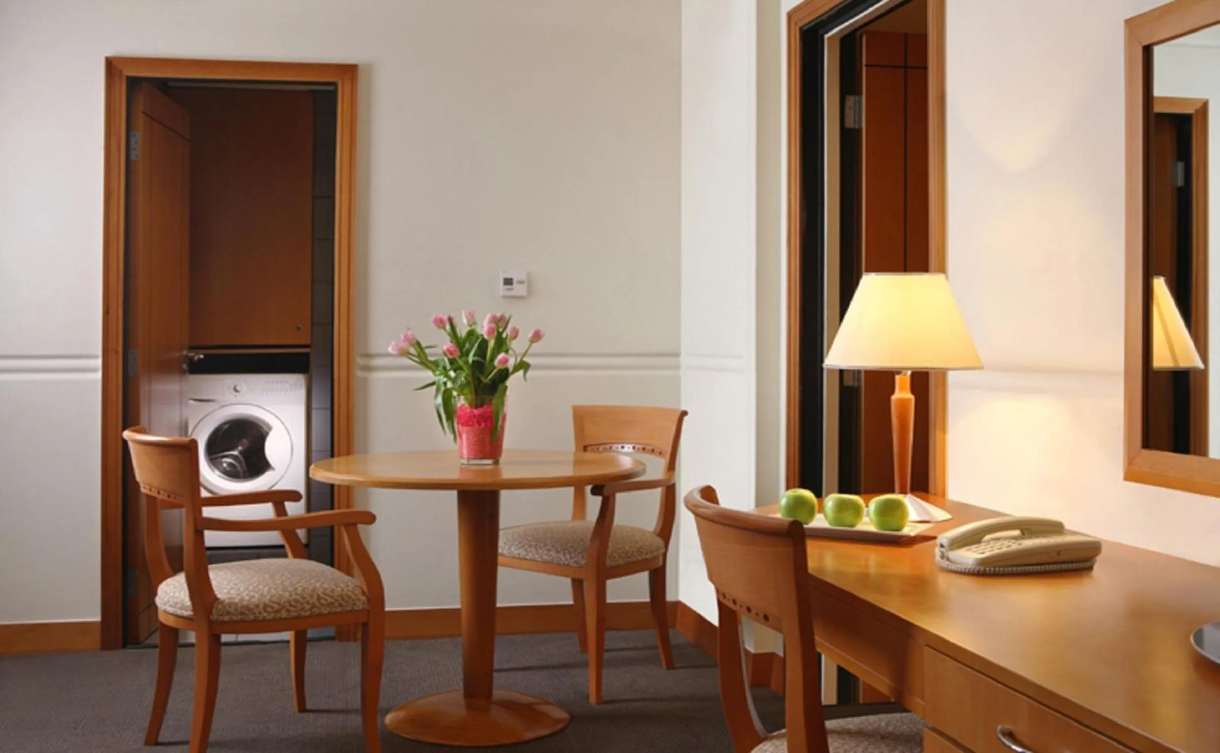 Living room in J5 Hotels – Port Saeed