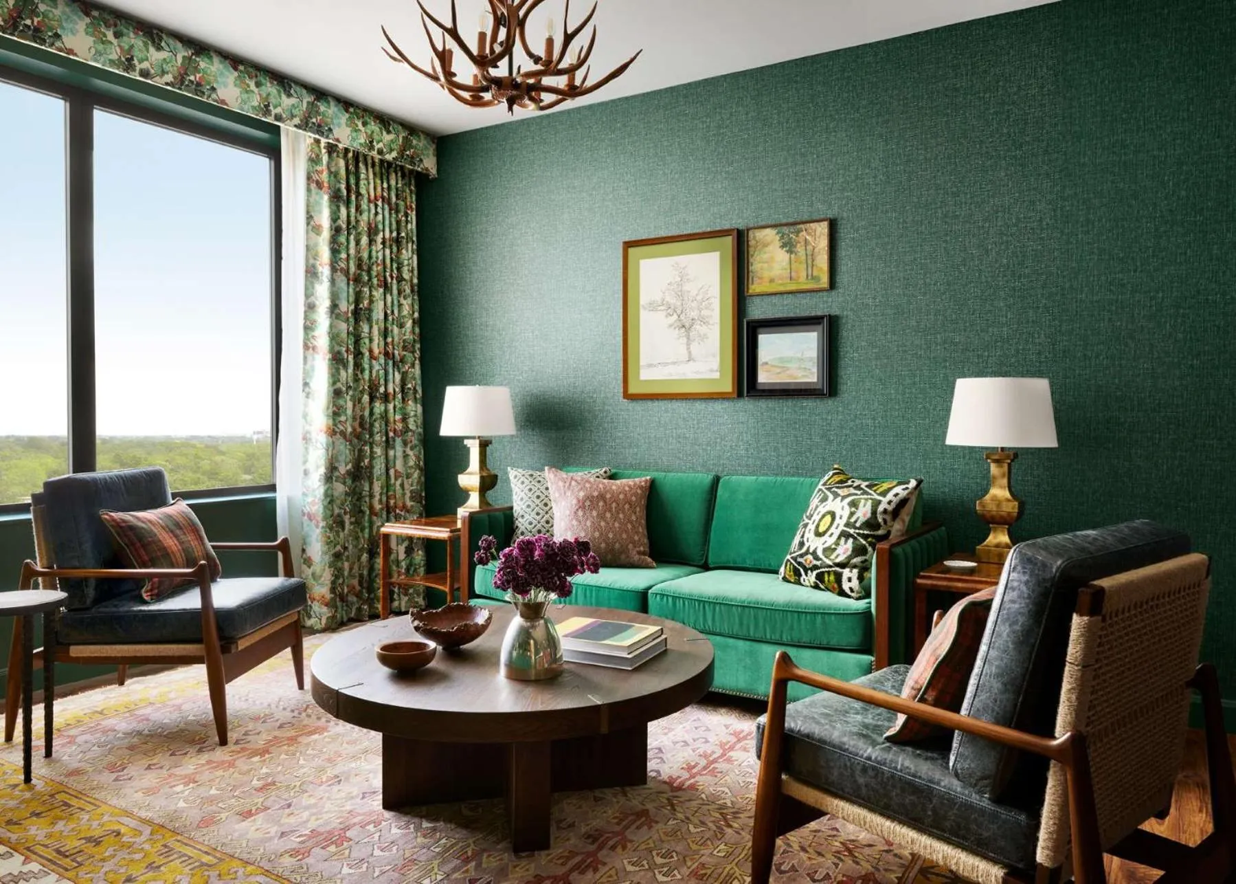 Living room in Graduate by Hilton East Lansing