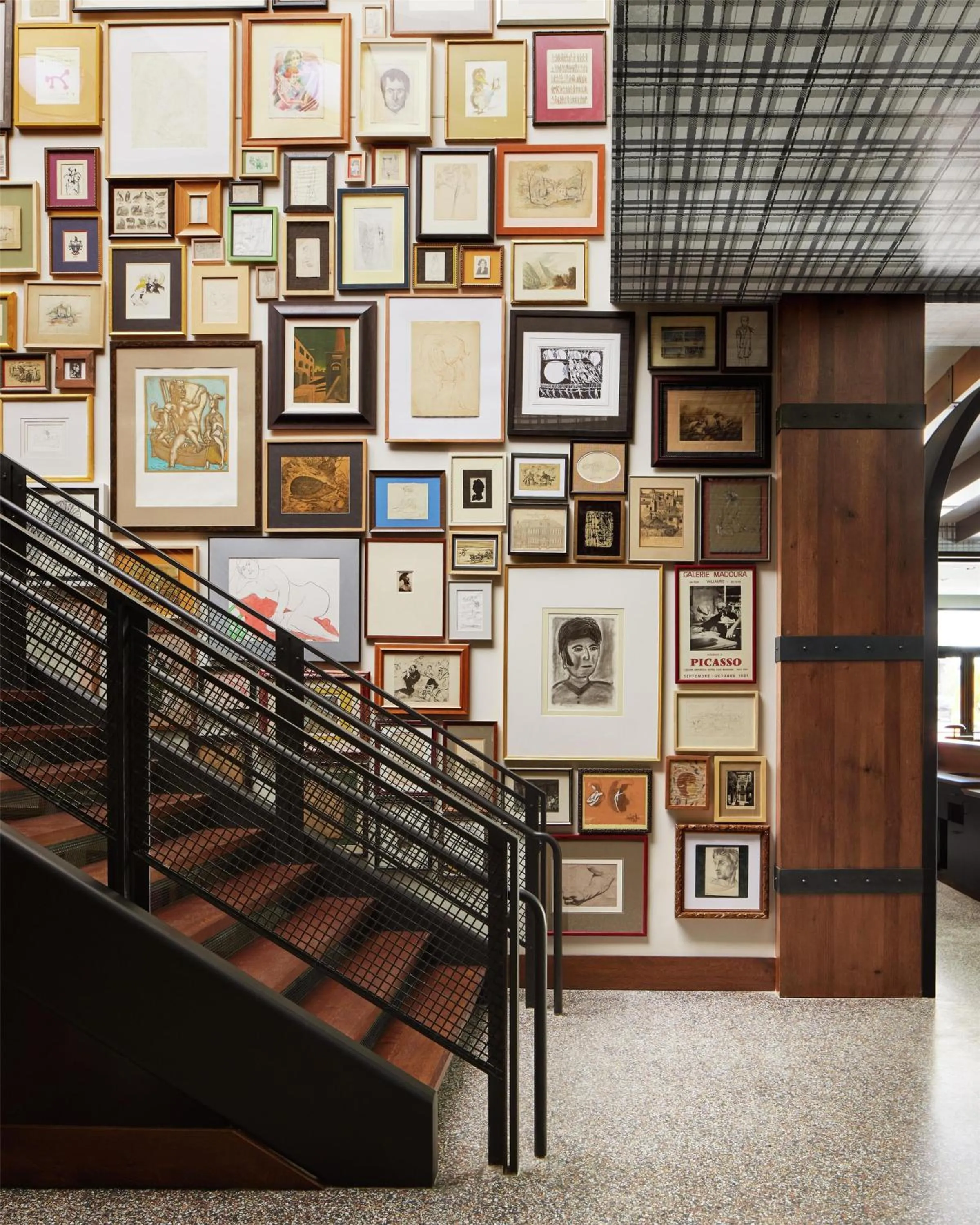 Lobby or reception in Graduate by Hilton East Lansing