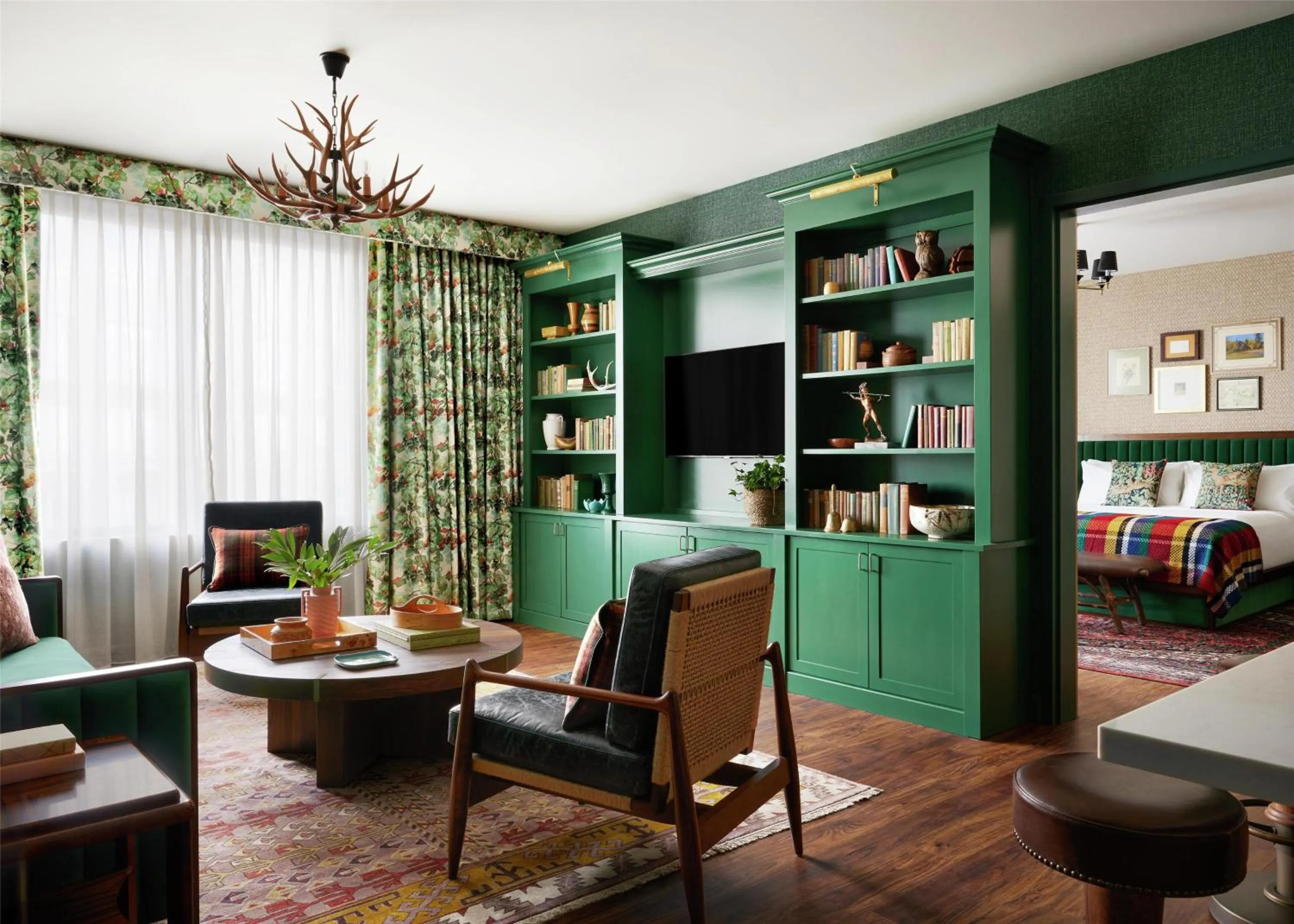 Living room in Graduate by Hilton East Lansing