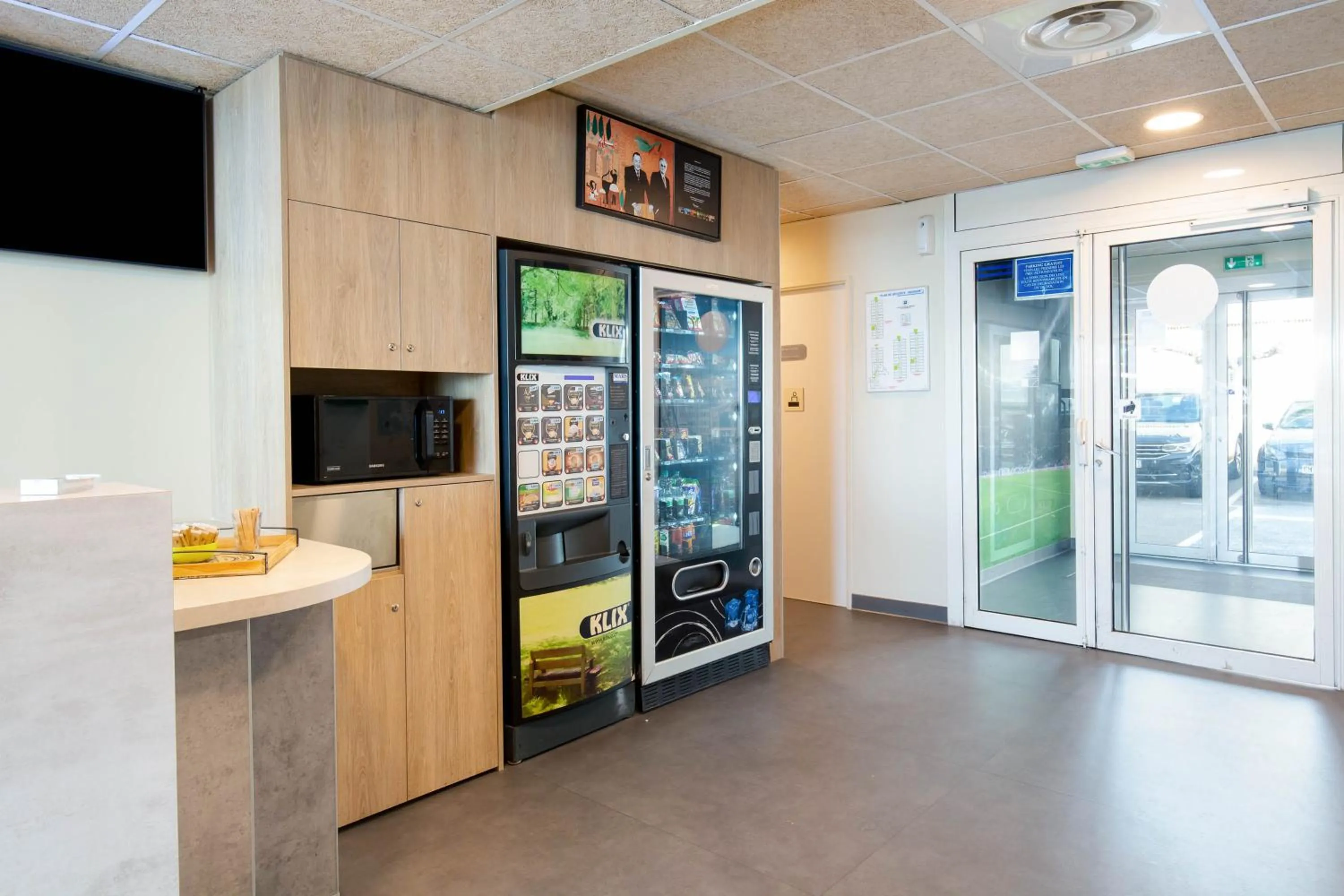 Lobby or reception in ibis budget Marseille L'Estaque