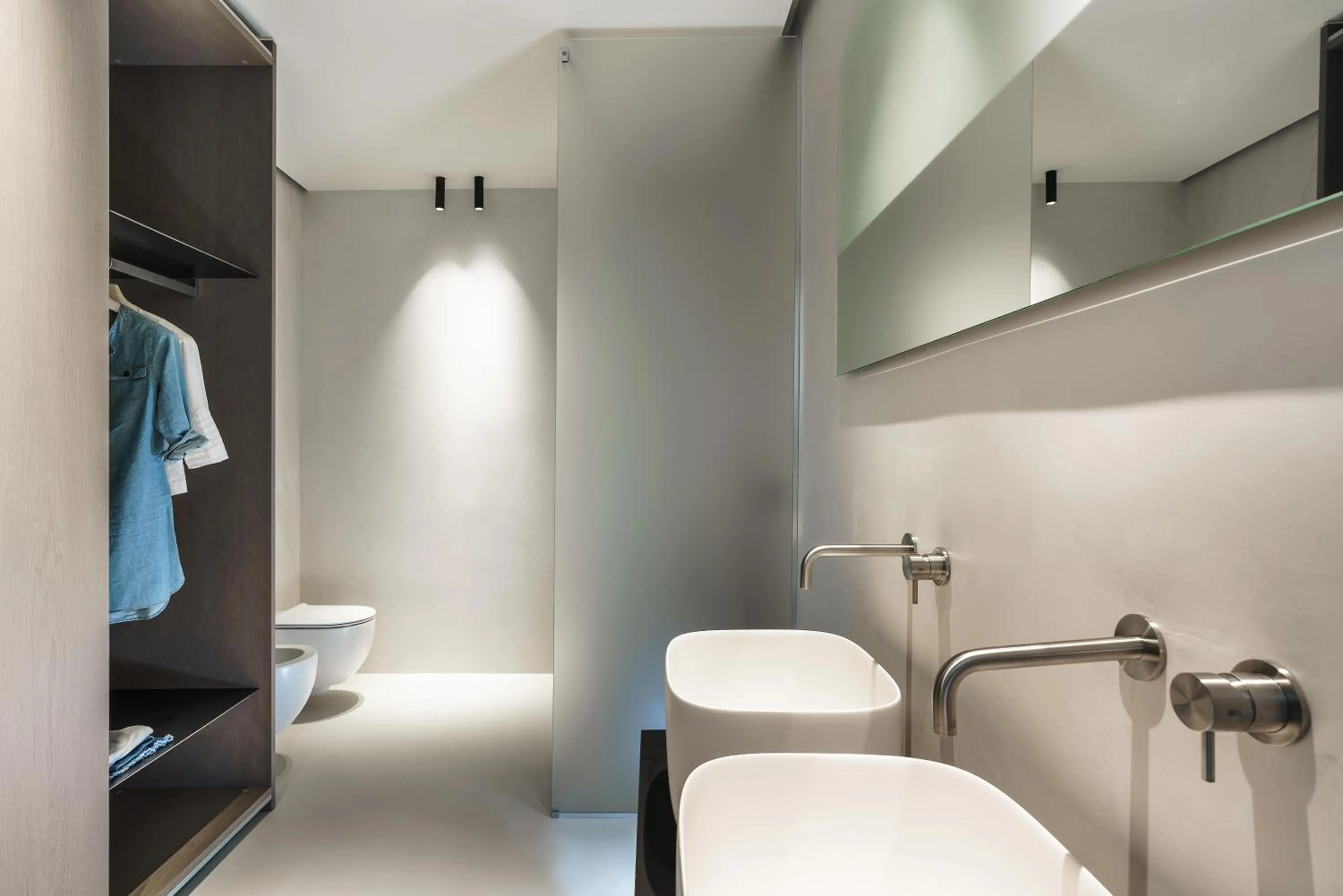 Shower in Meo Design Suites & Spa