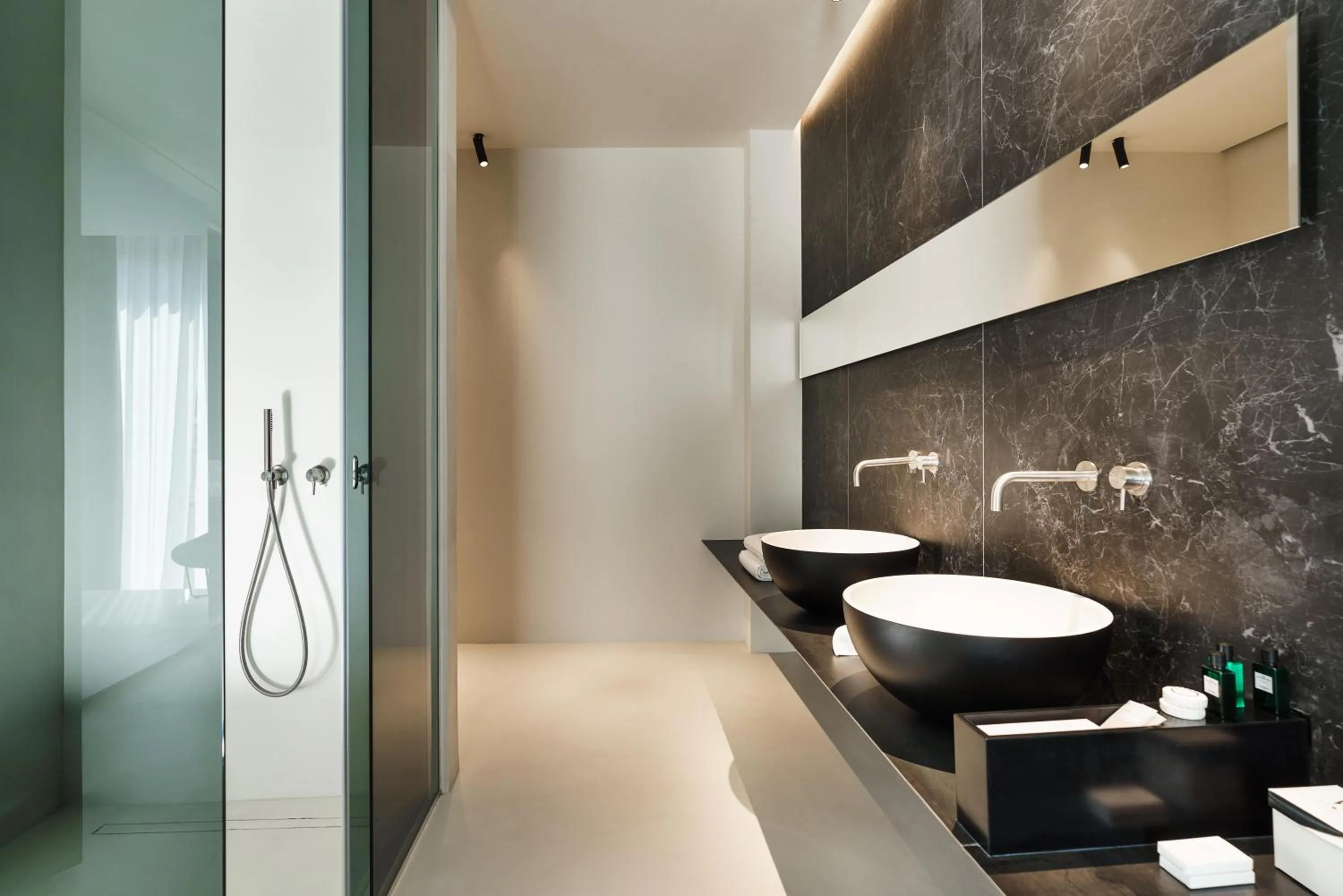 Restaurant/places to eat in Meo Design Suites & Spa