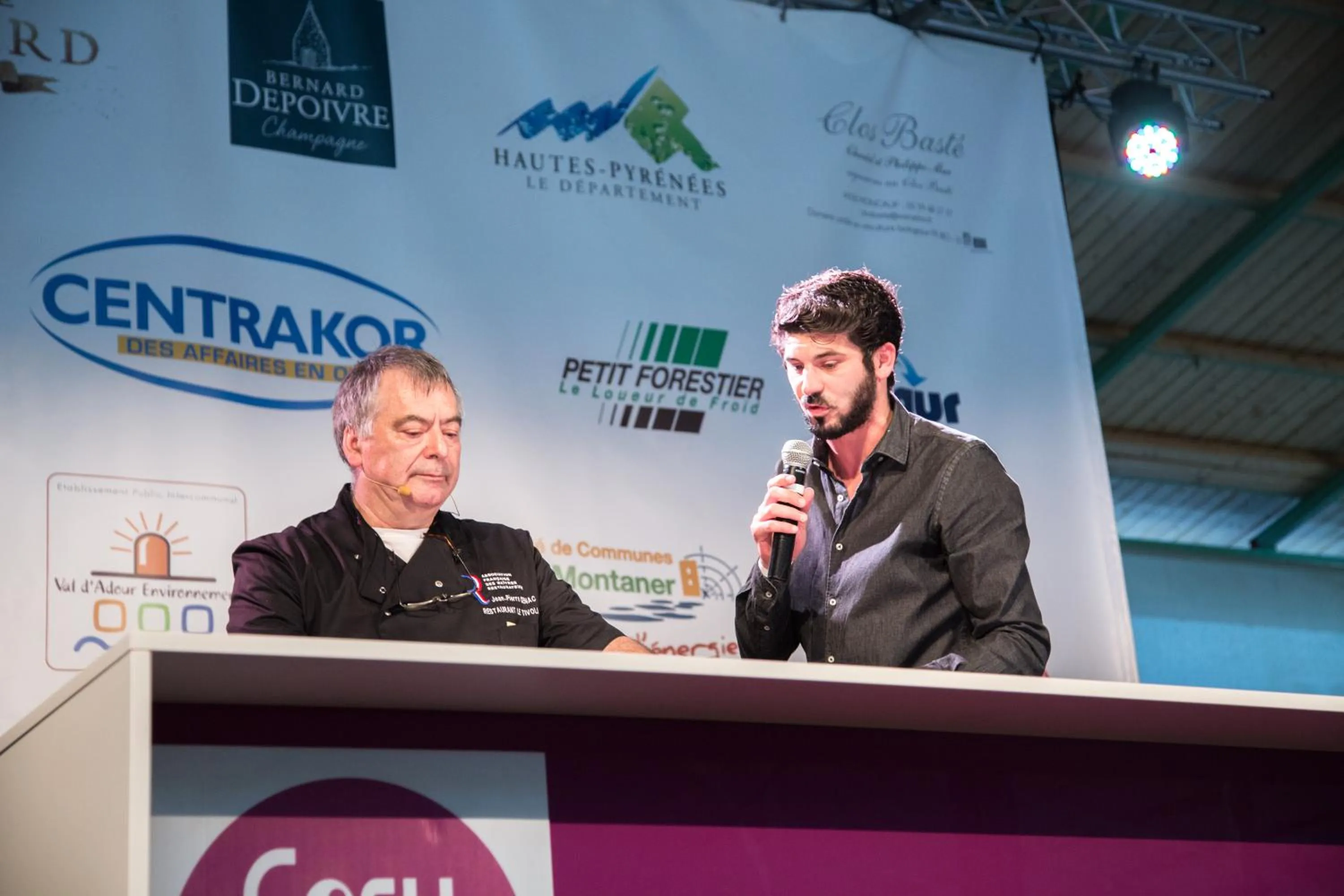 Restaurant/places to eat in Hôtel Le Tivoli