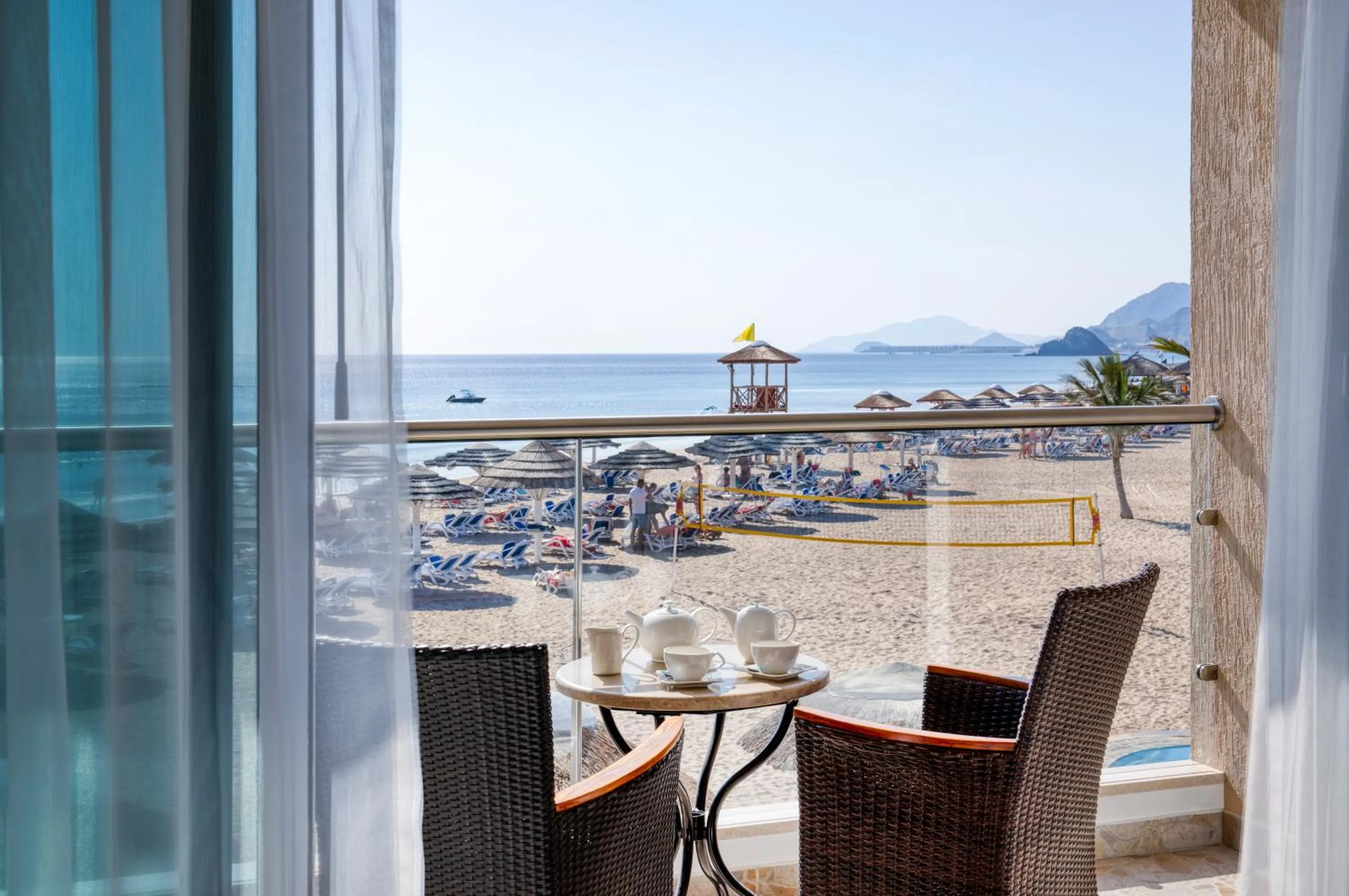 Balcony/Terrace in Fujairah Rotana Resort & Spa - Al Aqah Beach