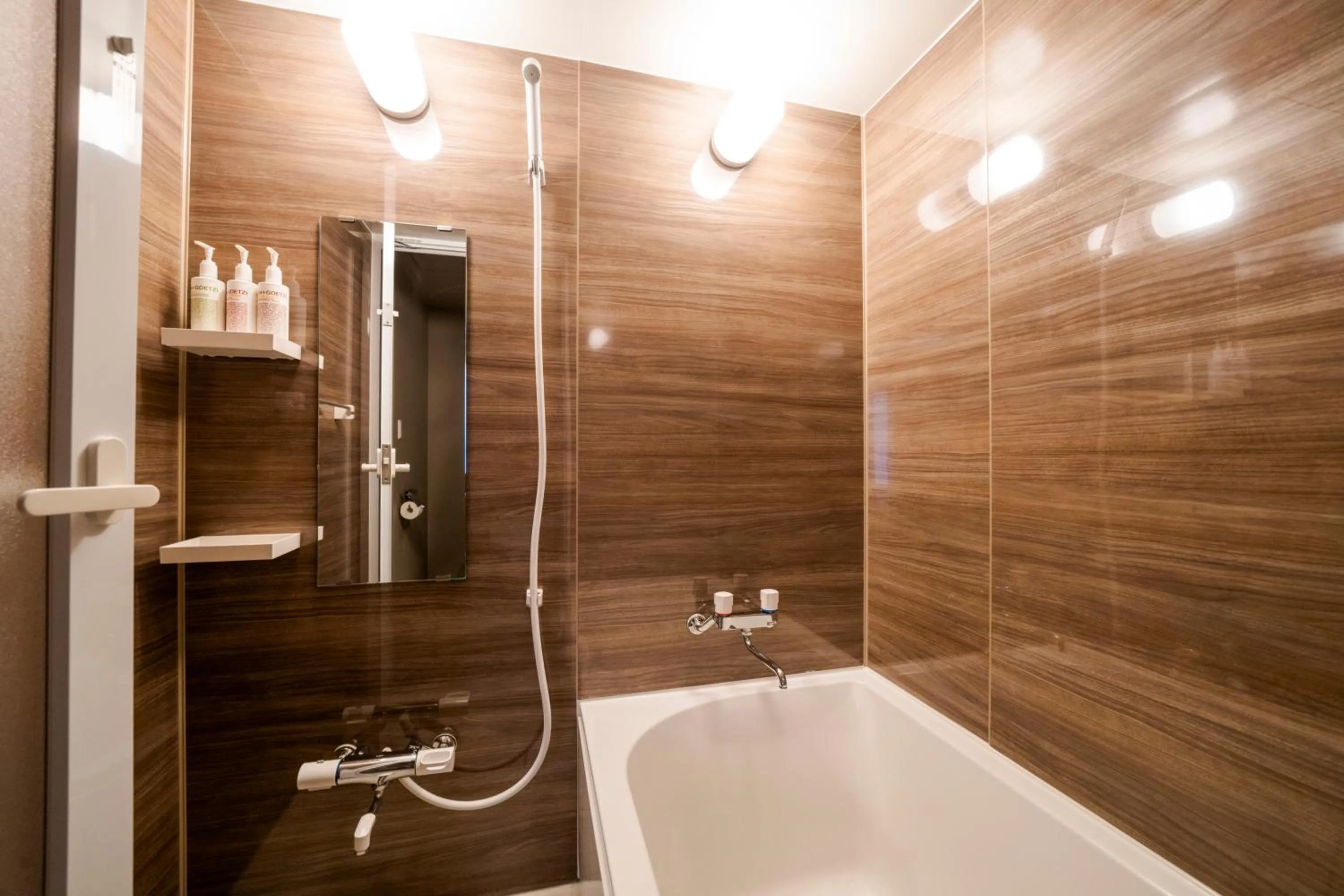 Bathroom in HOTEL PETIT SUITE SOGENJI ISHIMON