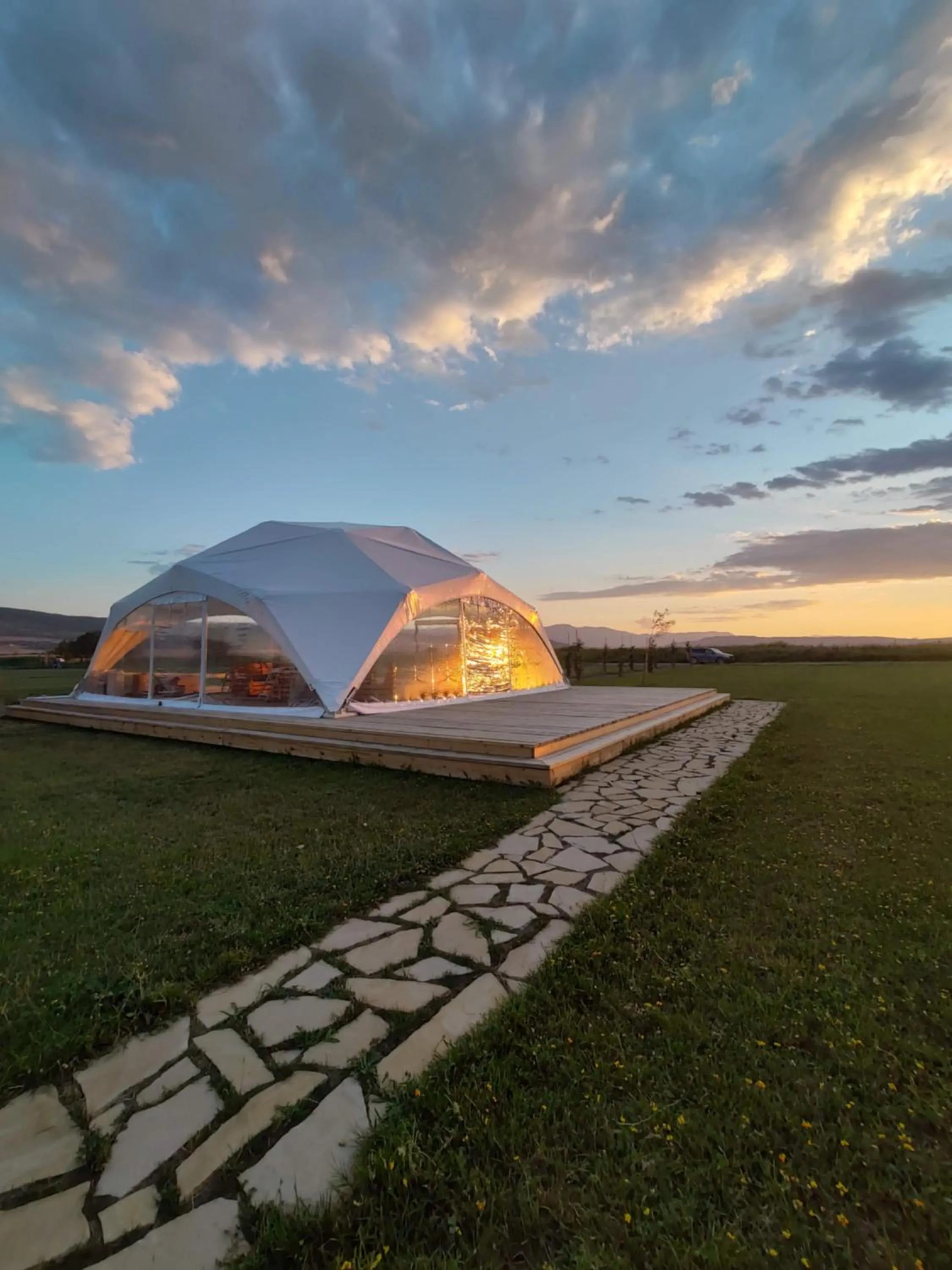 Garden in Jewelberry Glamping Hotel Tbilisi
