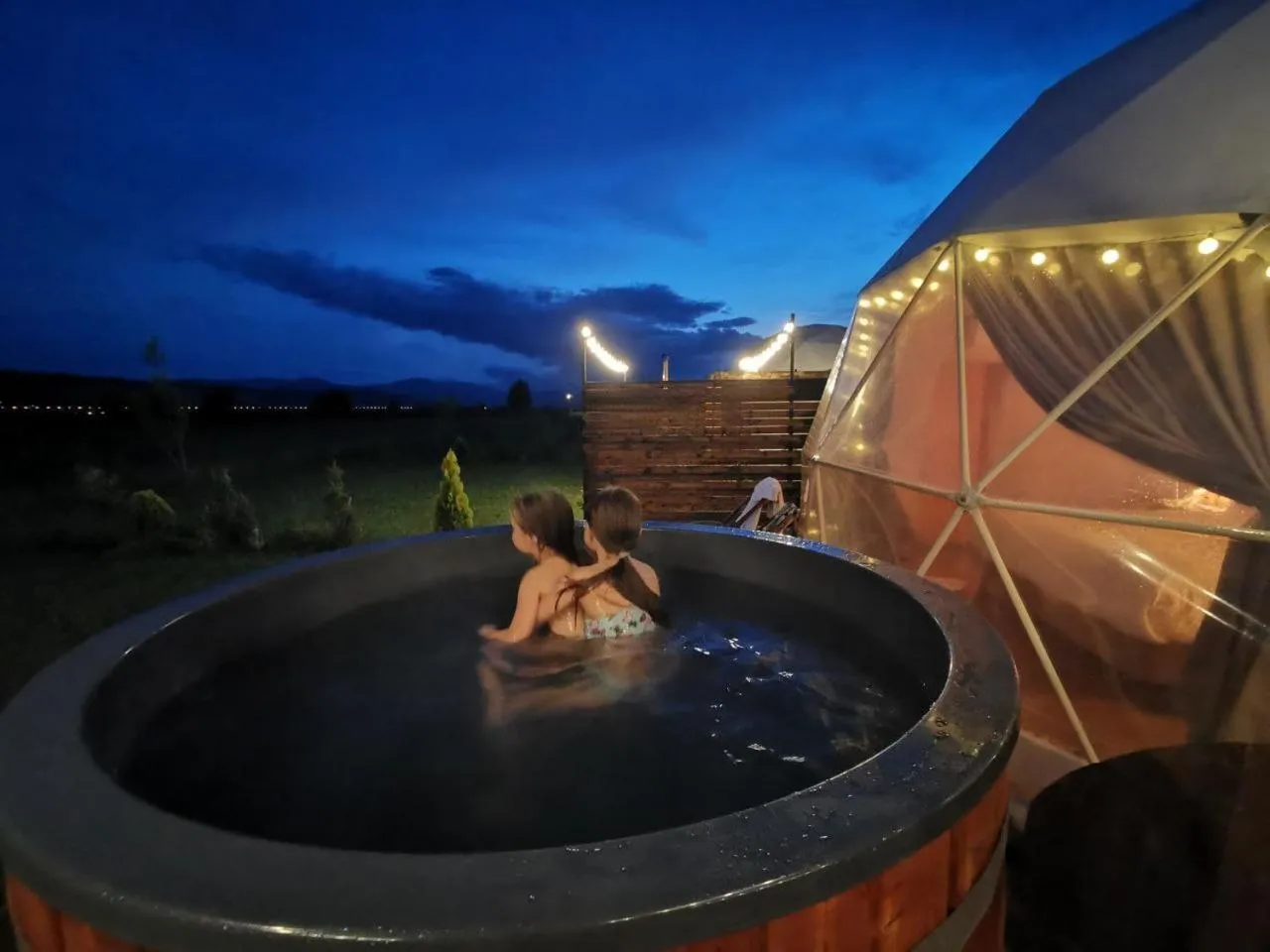 Hot Tub in Jewelberry Glamping Hotel Tbilisi
