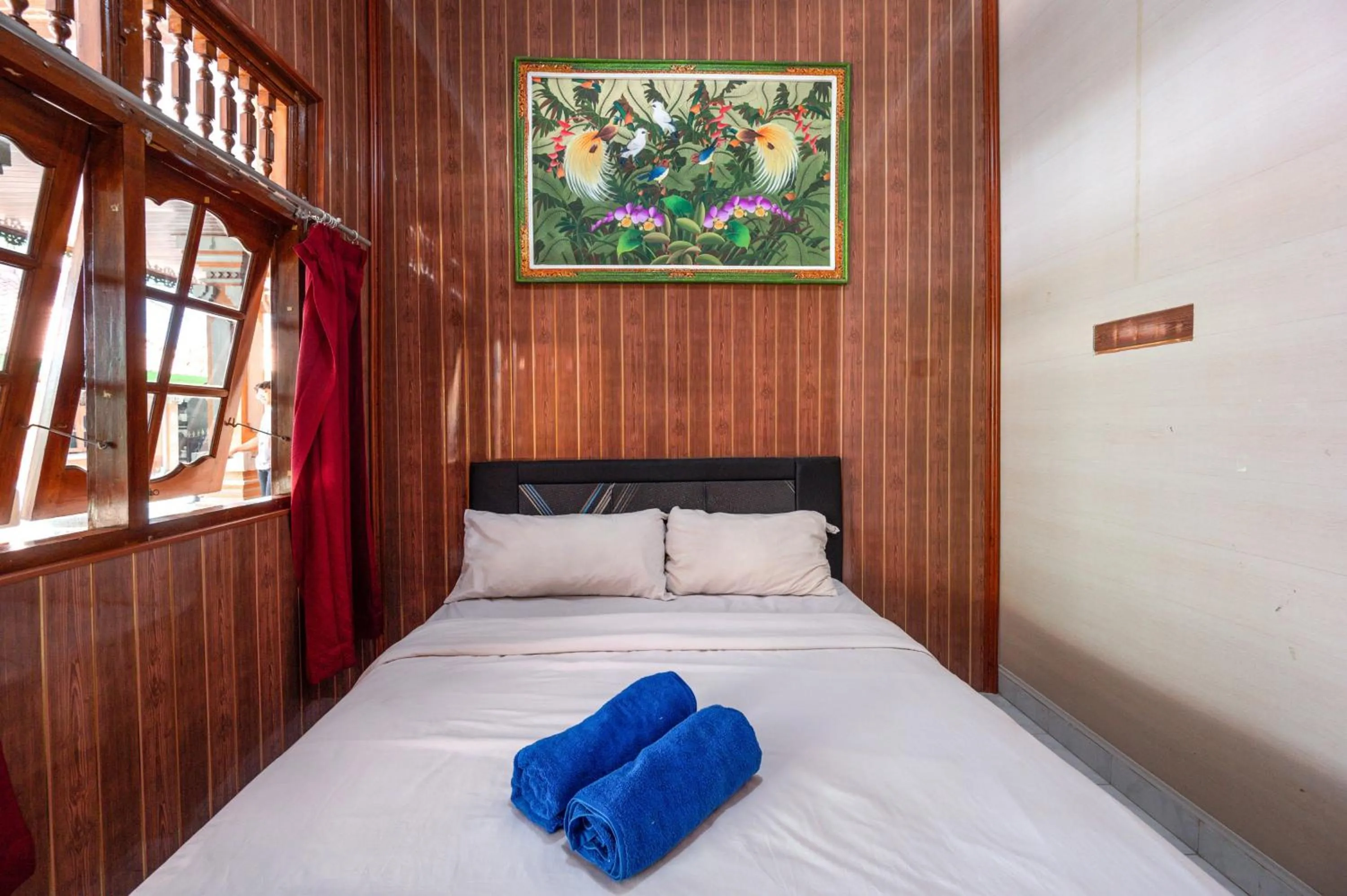 Bedroom, Bed in Ceria Guesthouse Seminyak Mitra RedDoorz