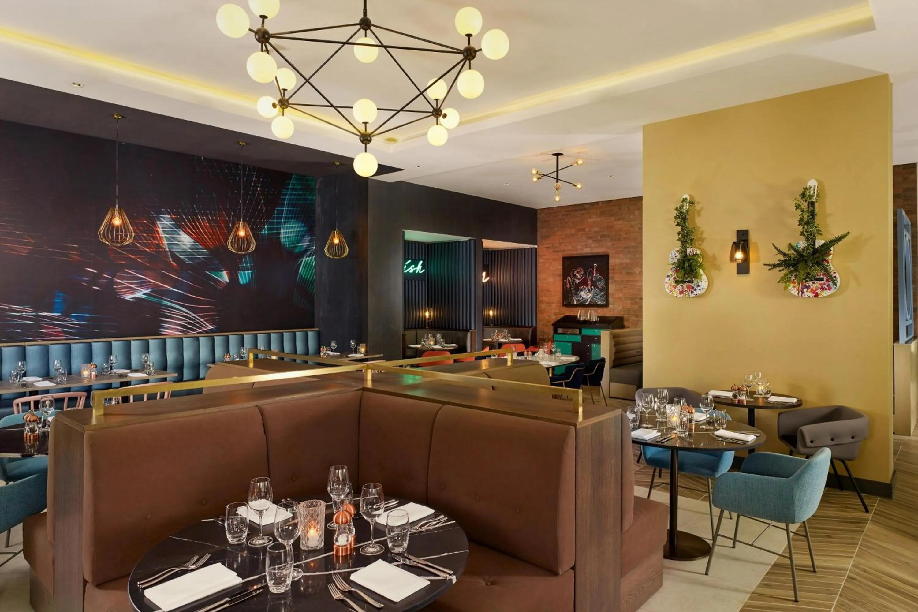 Restaurant/places to eat in Aloft Birmingham Eastside