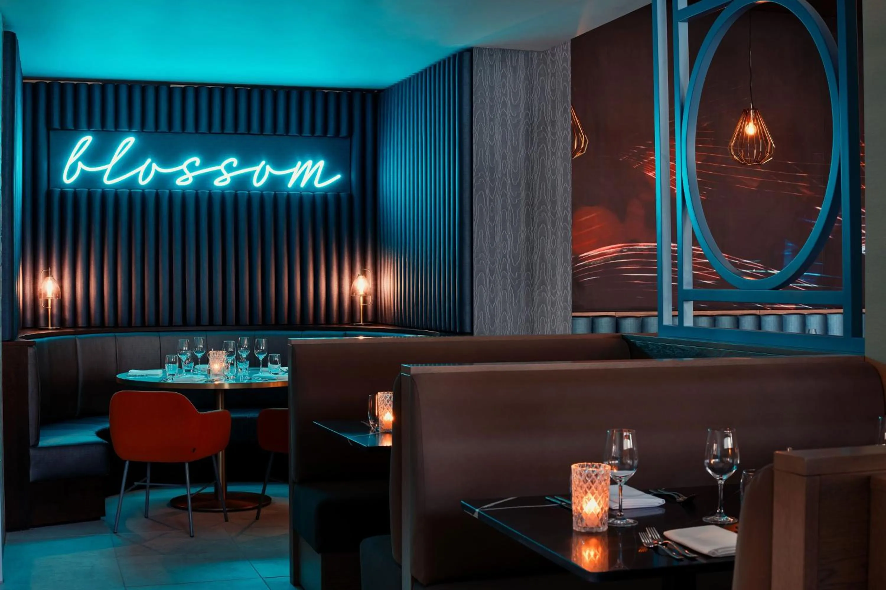 Restaurant/places to eat in Aloft Birmingham Eastside