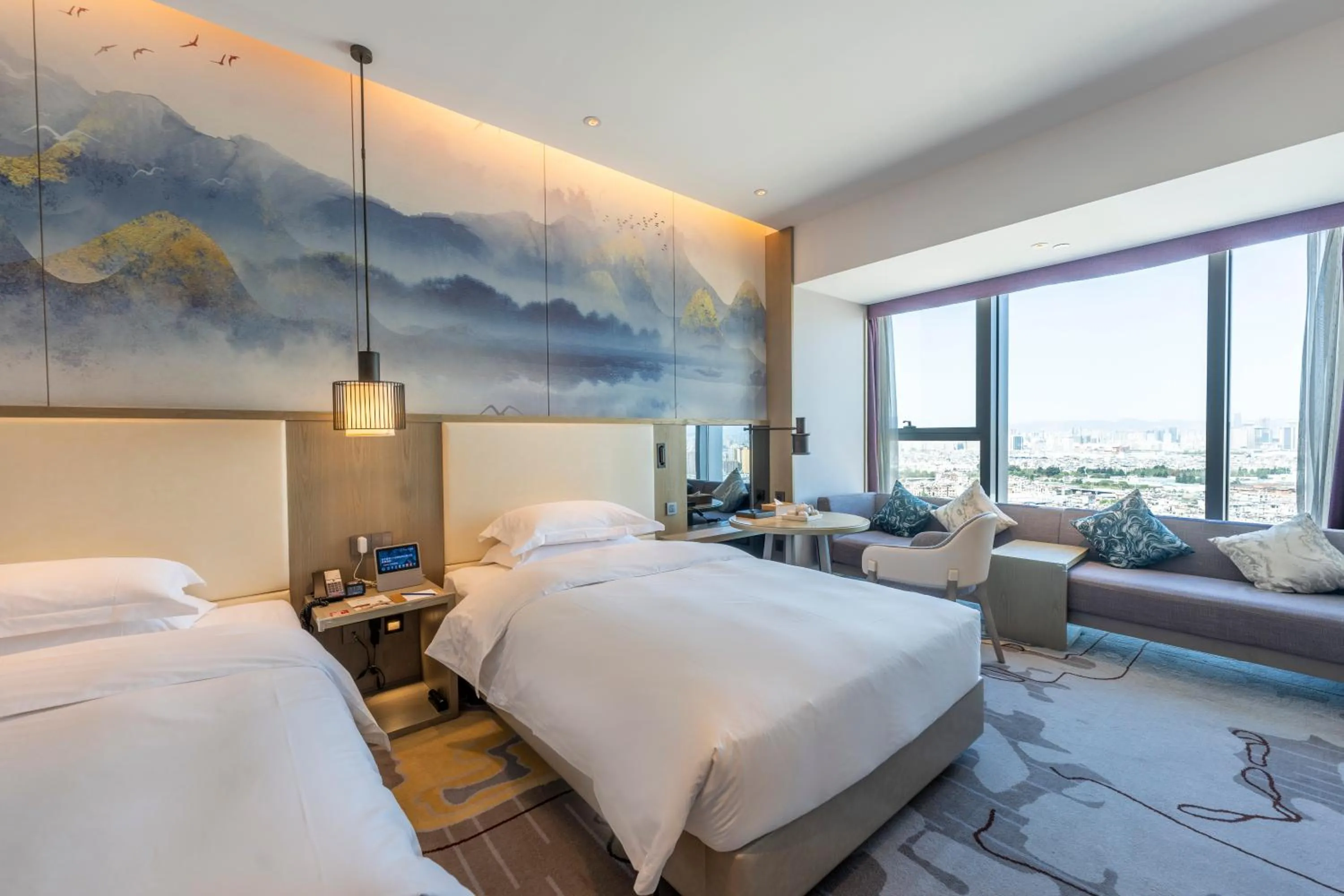 Bedroom, Bed in Delta Hotels by Marriott Kunming