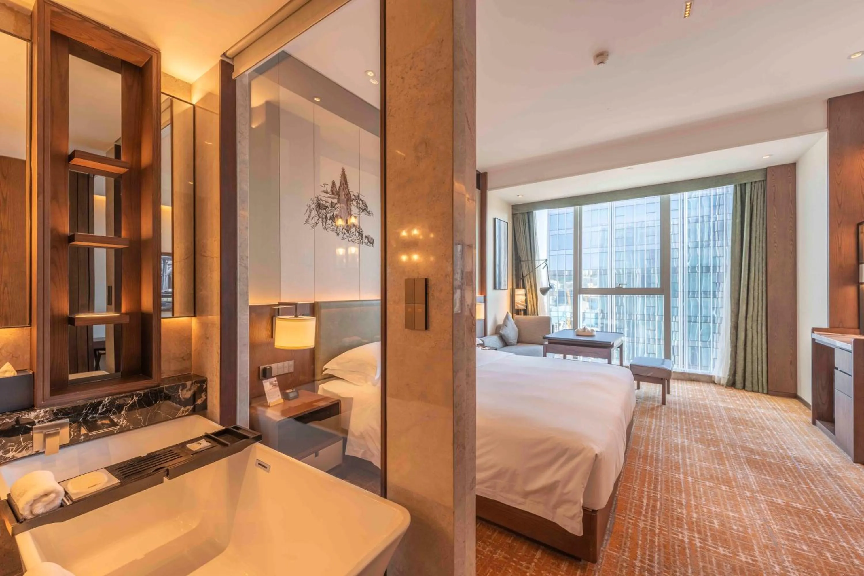 Bathroom, Bed in Sheraton Kunming