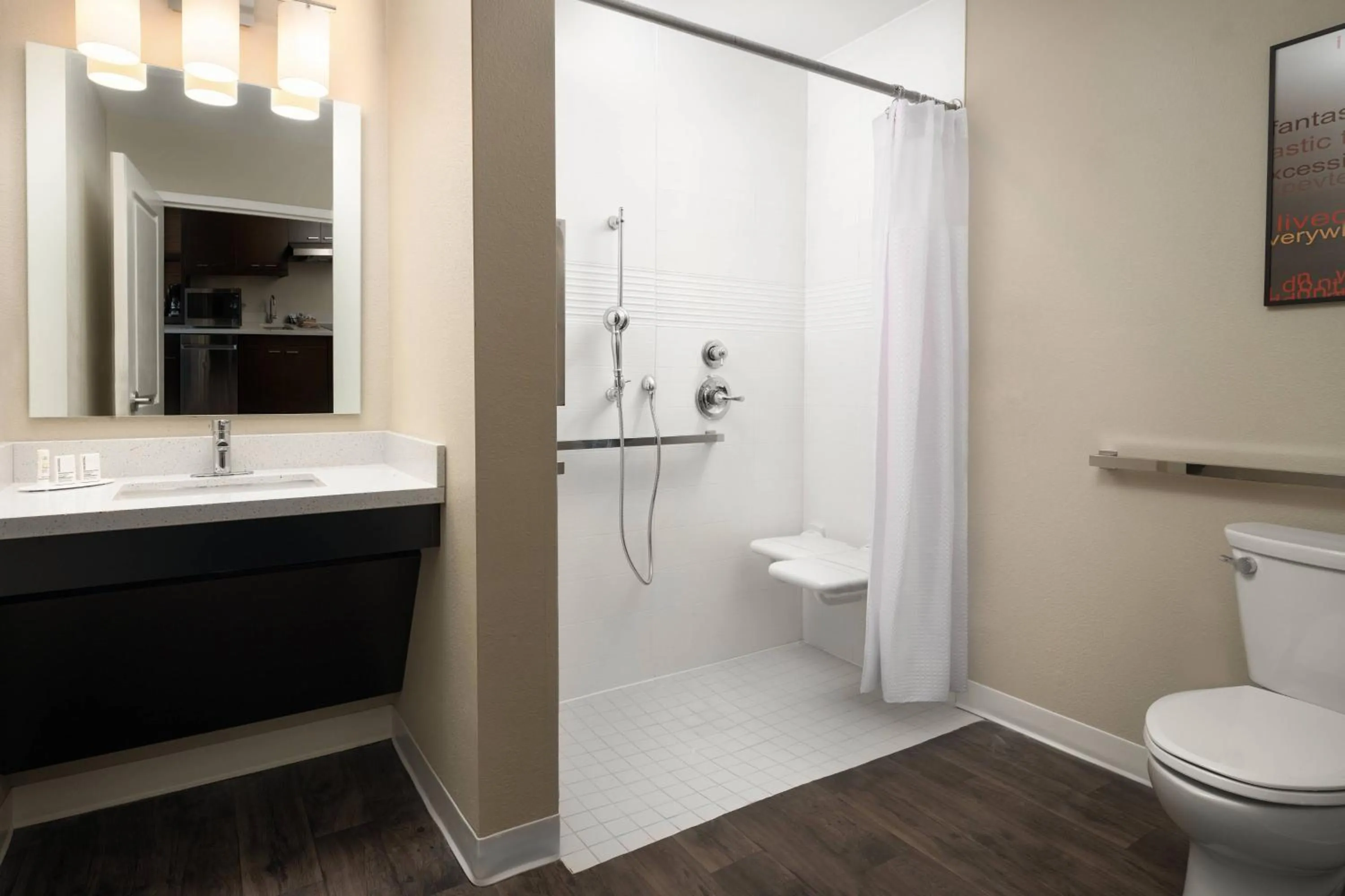 Bathroom in TownePlace Suites by Marriott Memphis Olive Branch