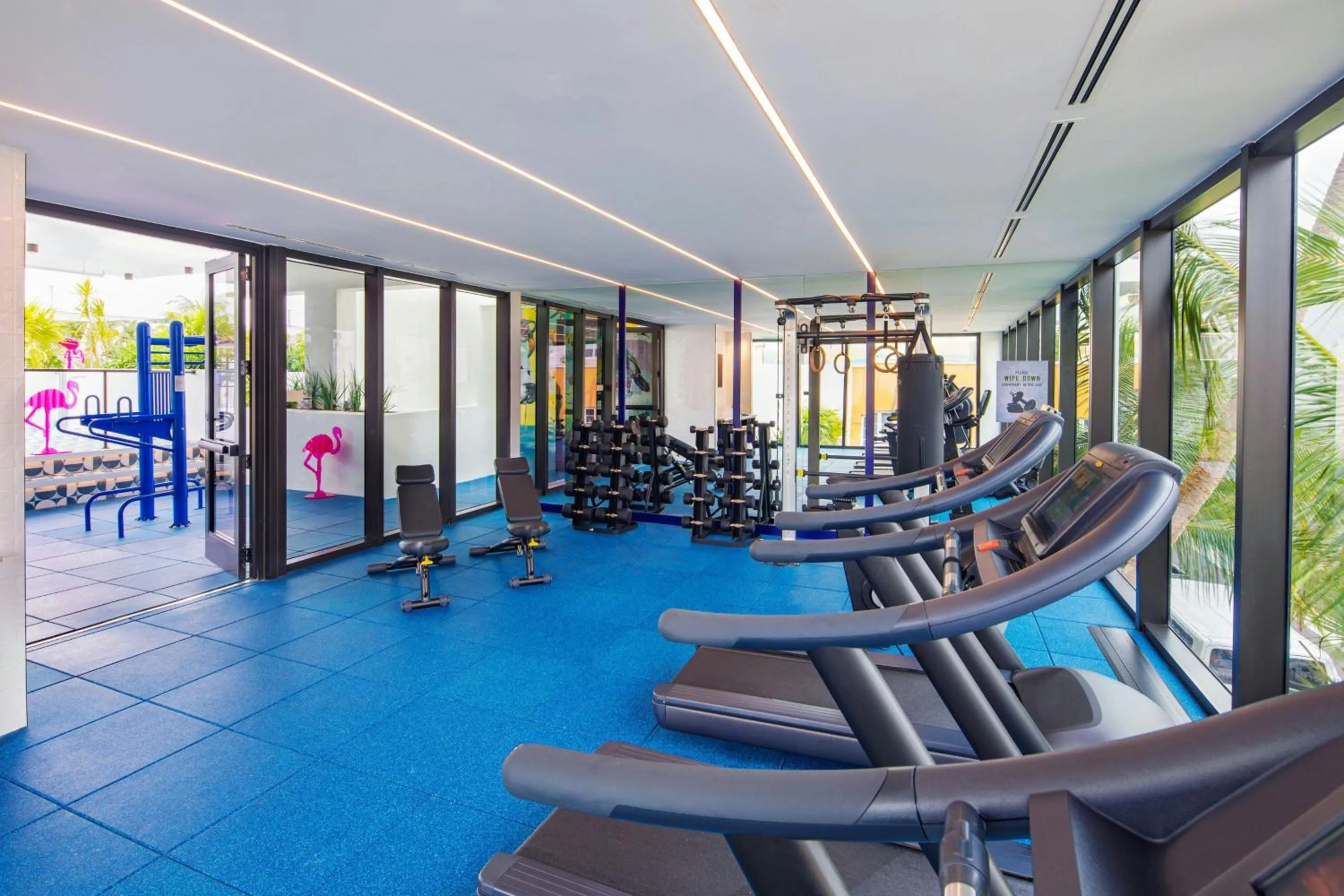 Fitness centre/facilities in Moxy Miami South Beach