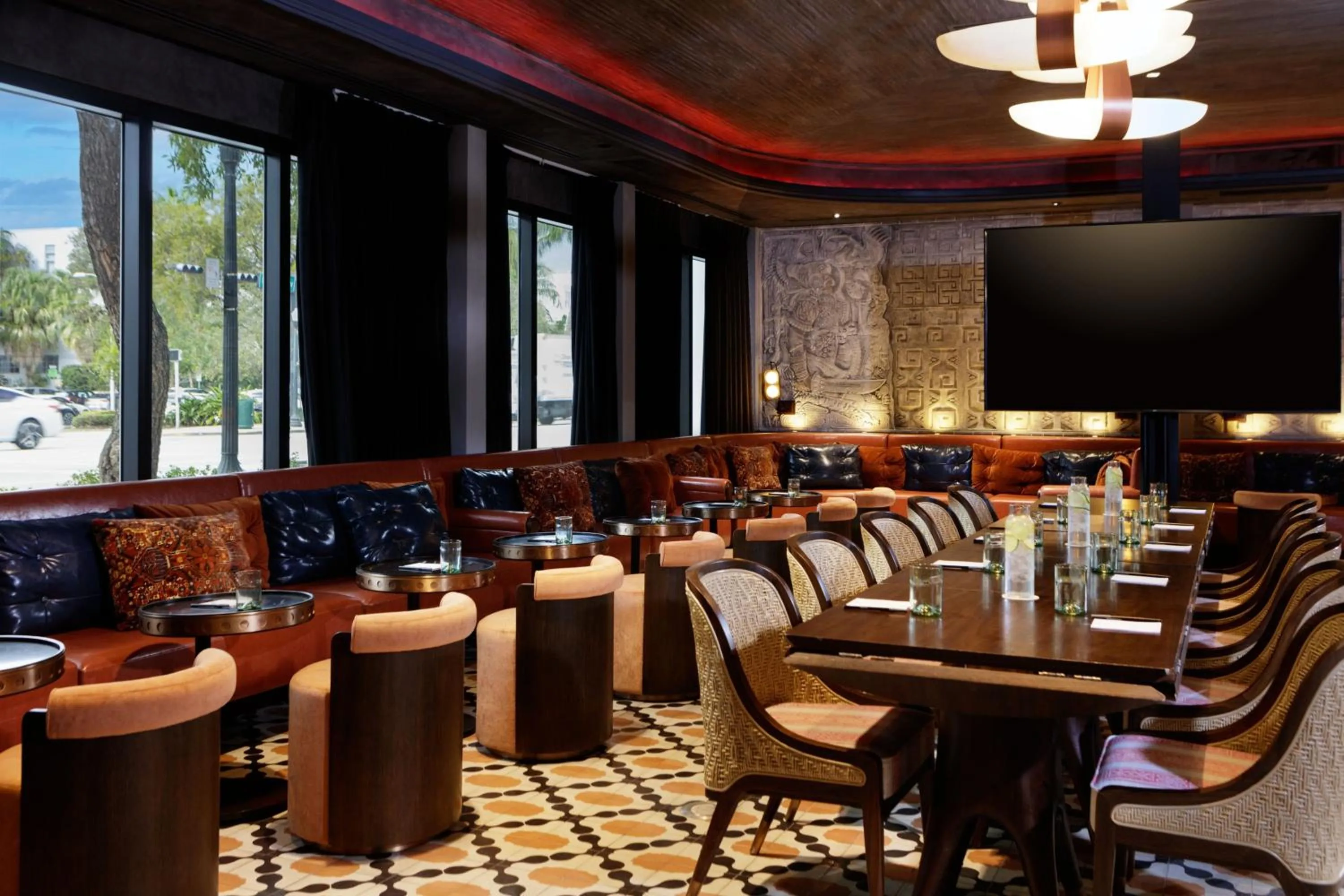 Meeting/conference room in Moxy Miami South Beach