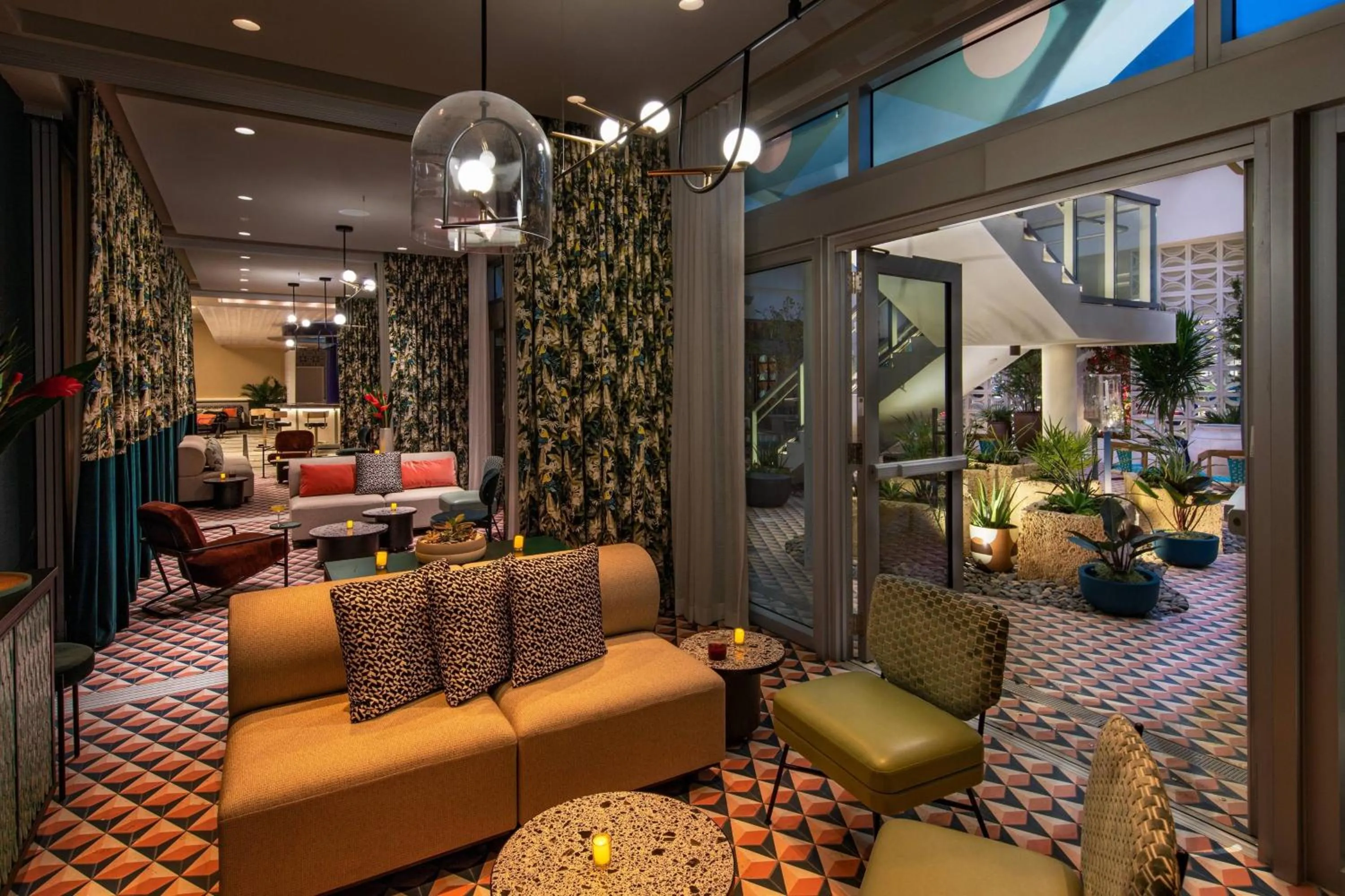 Meeting/conference room in Moxy Miami South Beach