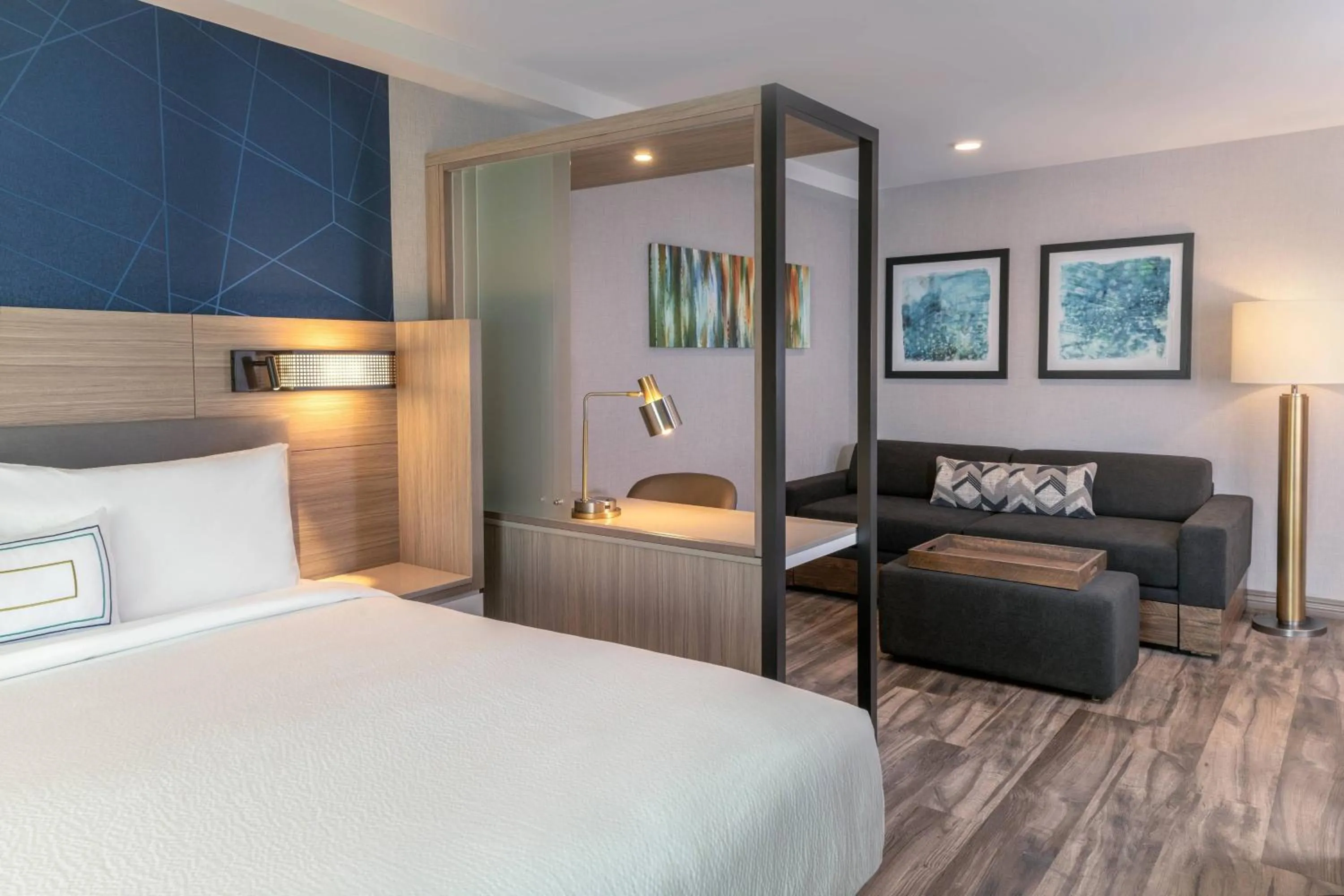 Bedroom, Bed in SpringHill Suites by Marriott San Diego Carlsbad