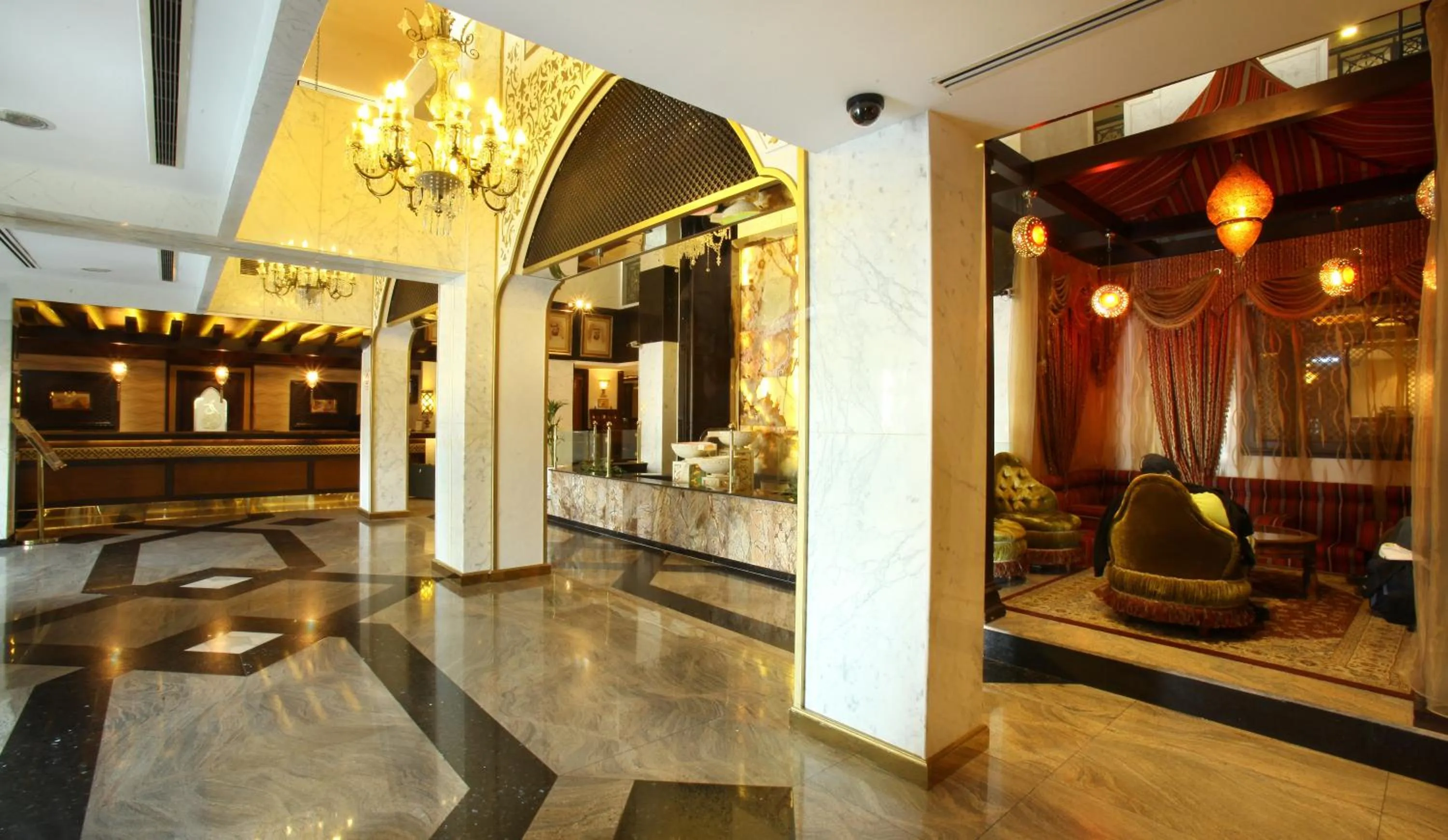 Lobby or reception in Arabian Courtyard Hotel & Spa