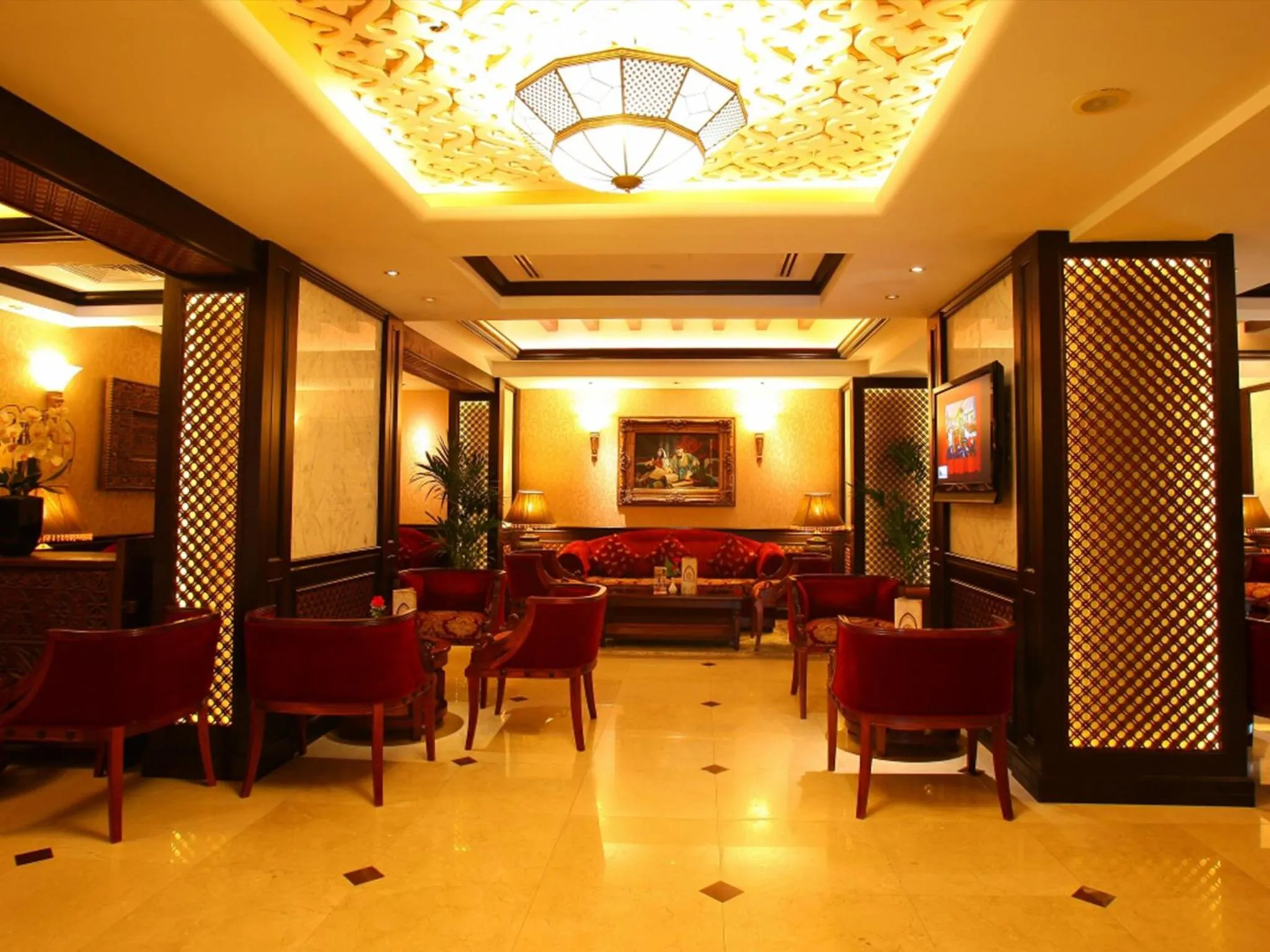 Restaurant/places to eat in Arabian Courtyard Hotel & Spa