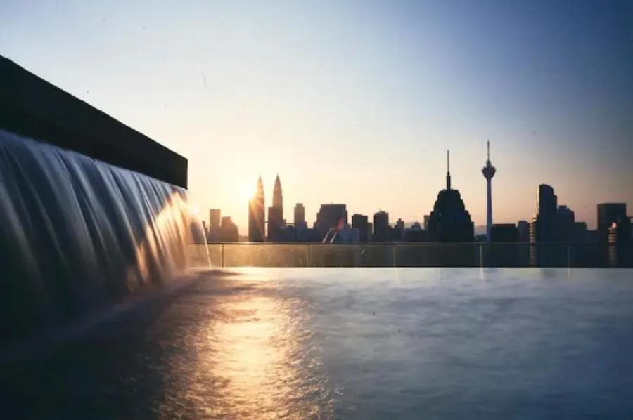 Regalia Residence KLCC View by iLuxHome