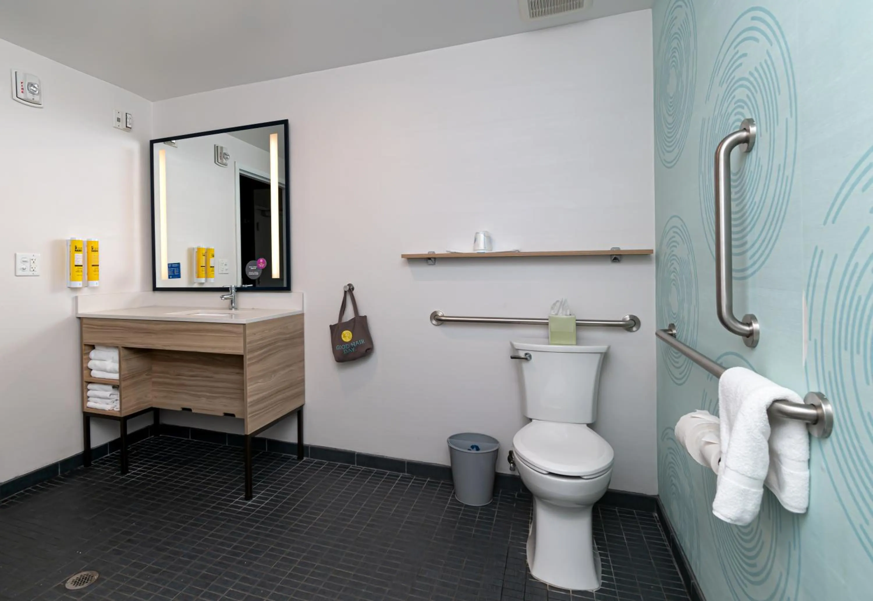 Toilet in Tru By Hilton Florida City, Fl