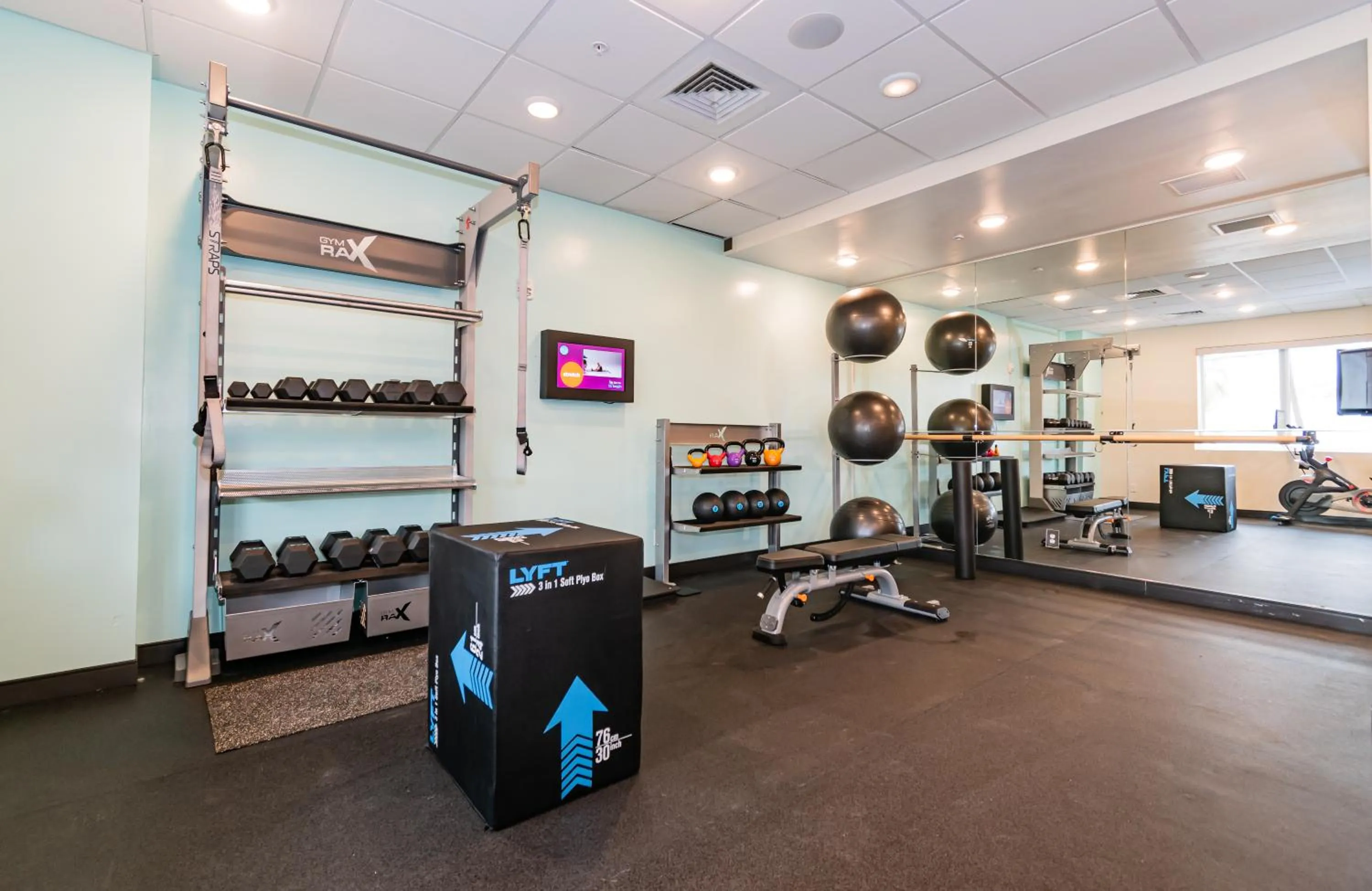 Fitness centre/facilities in Tru By Hilton Florida City, Fl