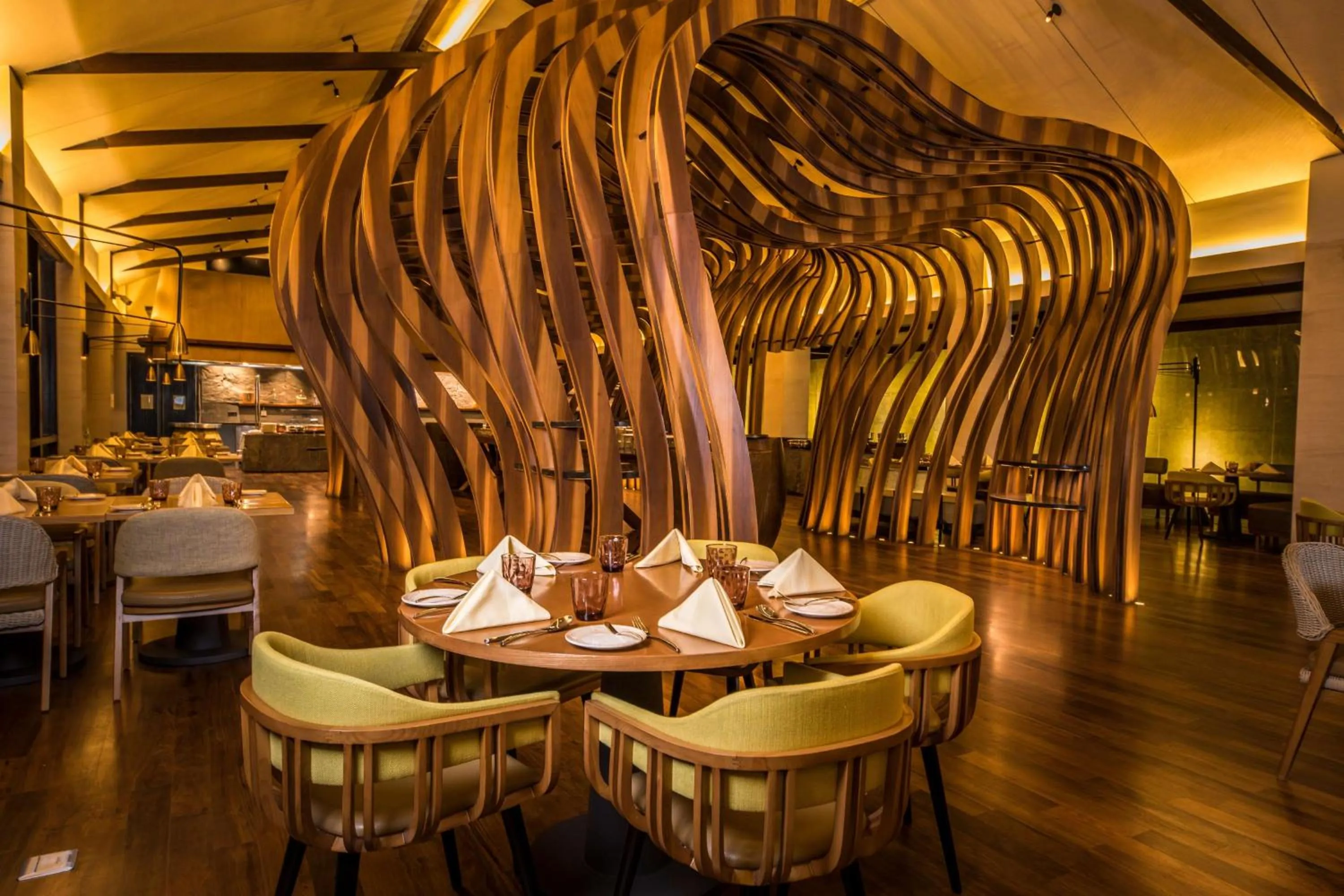 Restaurant/places to eat in DoubleTree by Hilton Weerawila Rajawarna Resort