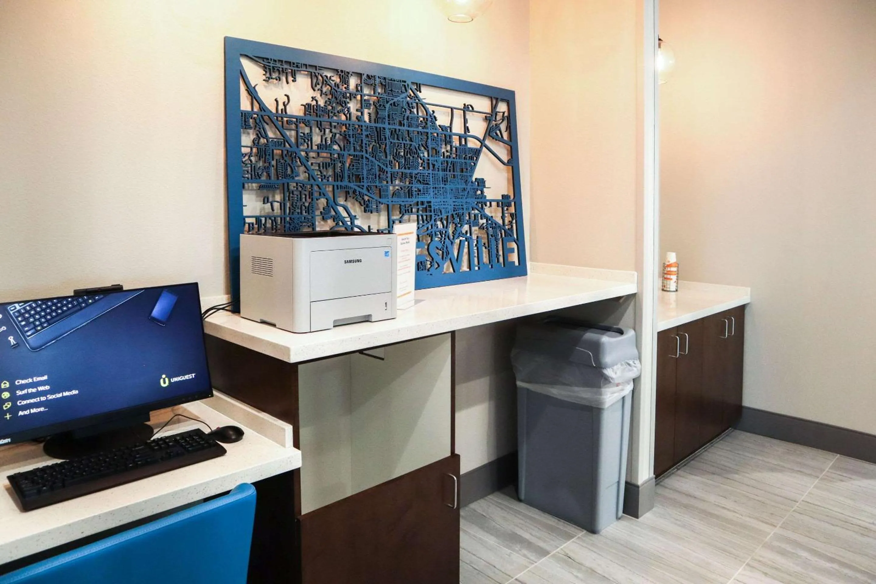 Business facilities in Comfort Suites Gainesville Near University