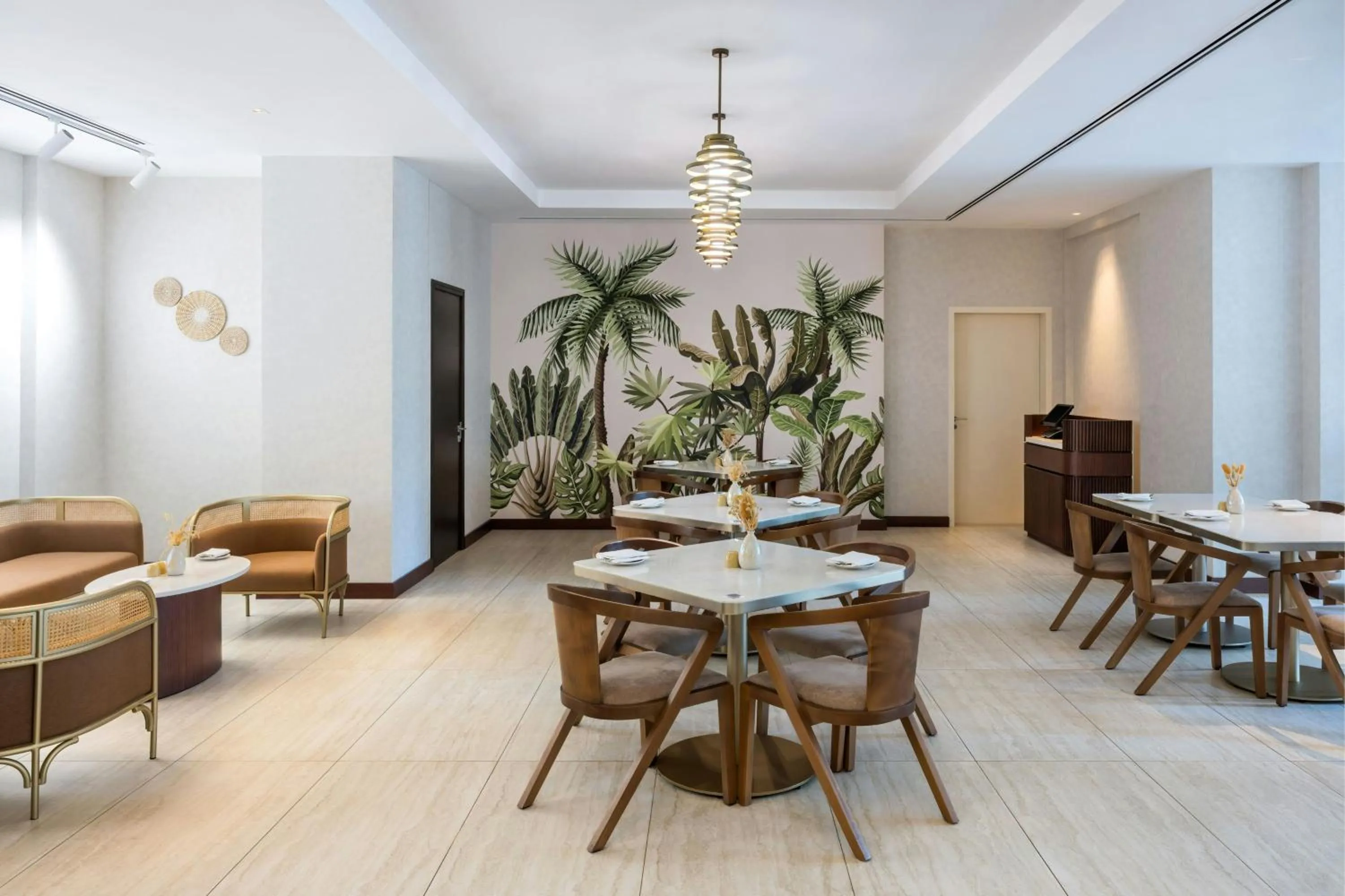 Restaurant/places to eat in Hotel Boulevard, Autograph Collection, Downtown Dubai