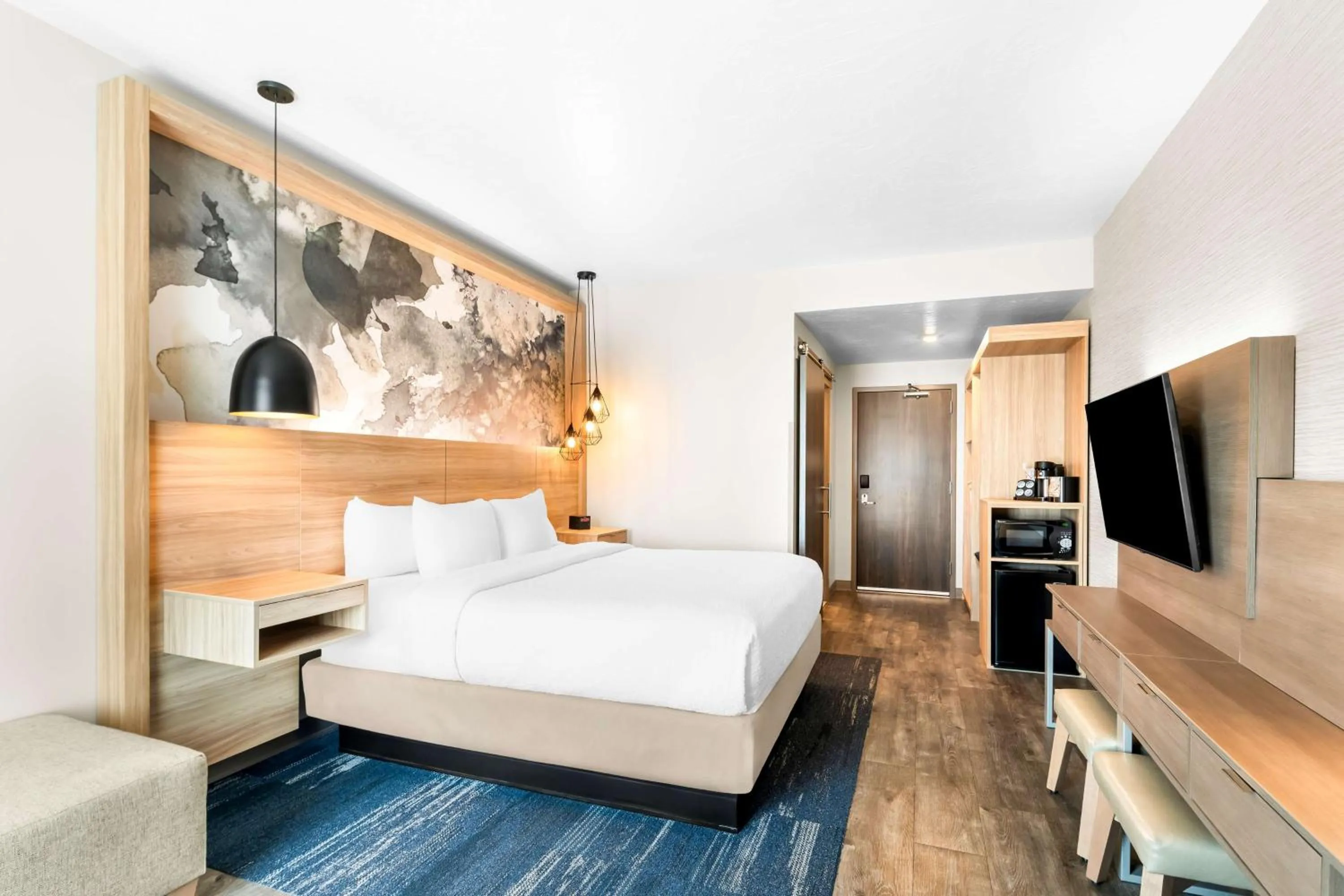 Bedroom, Bed in Best Western Plus Settlers Point