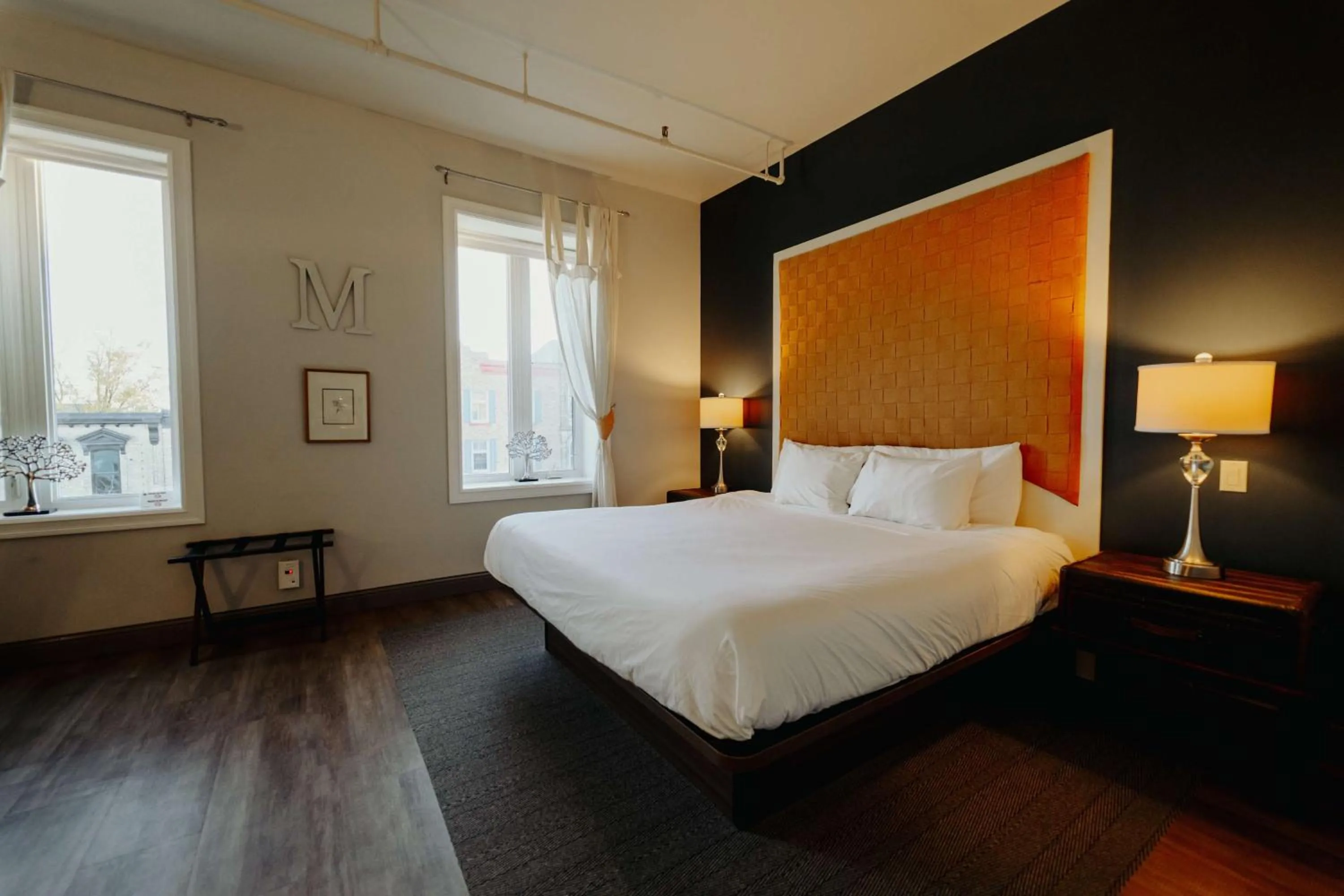 Bedroom, Bed in Mercer Hotel Downtown; BW Premier Collection