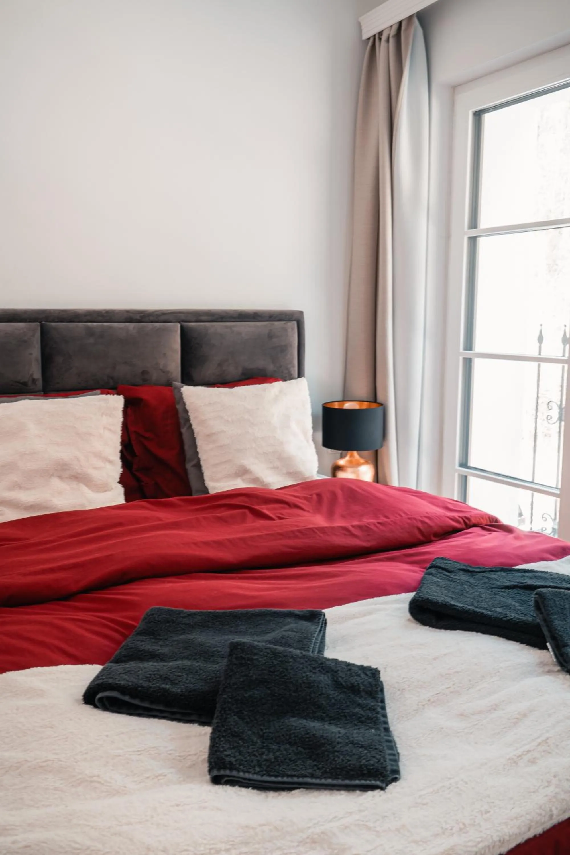 Bedroom, Bed in Hotel Sonnenalm Stuhleck