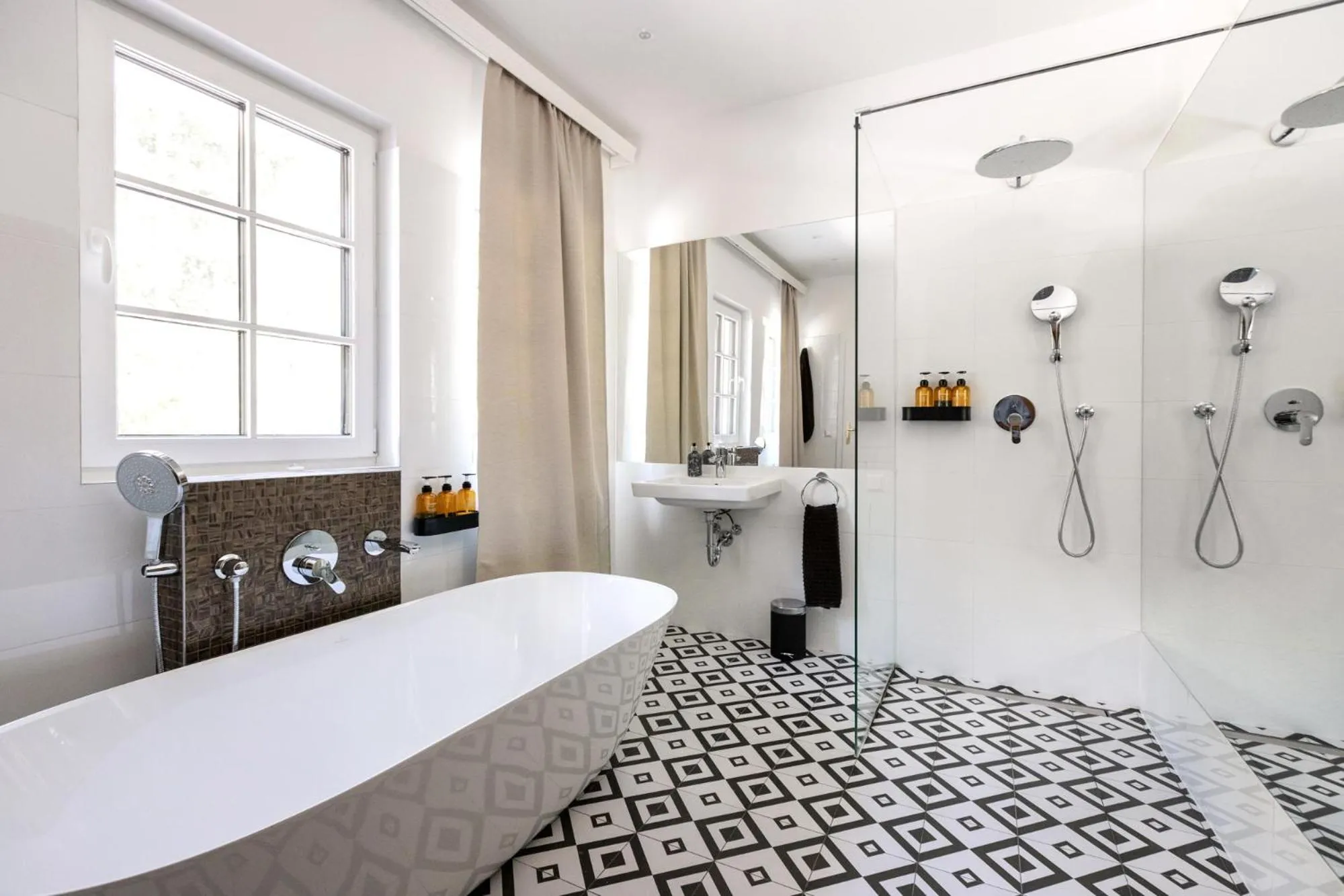 Bathroom in Hotel Sonnenalm Stuhleck