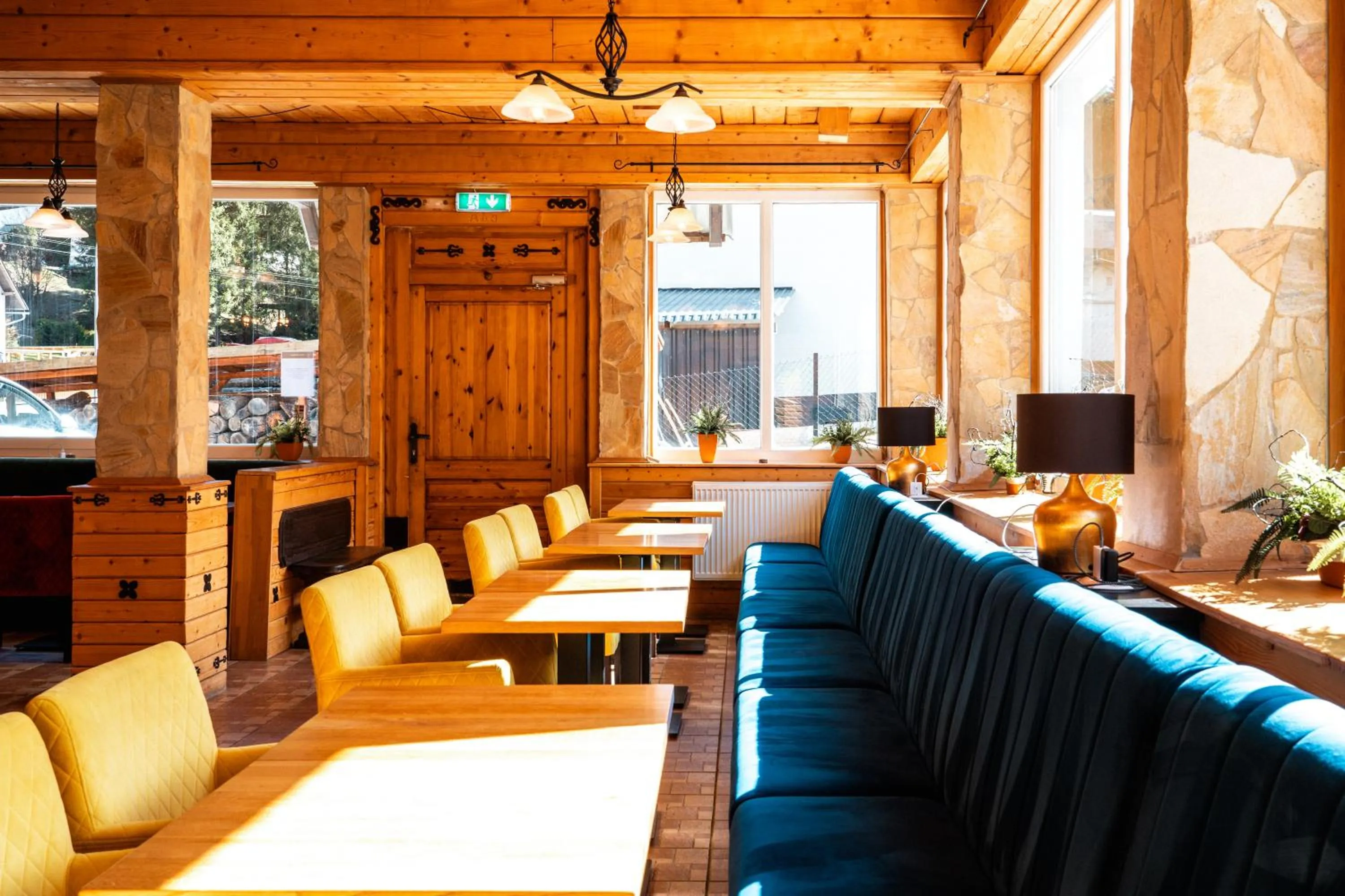 Restaurant/places to eat in Hotel Sonnenalm Stuhleck