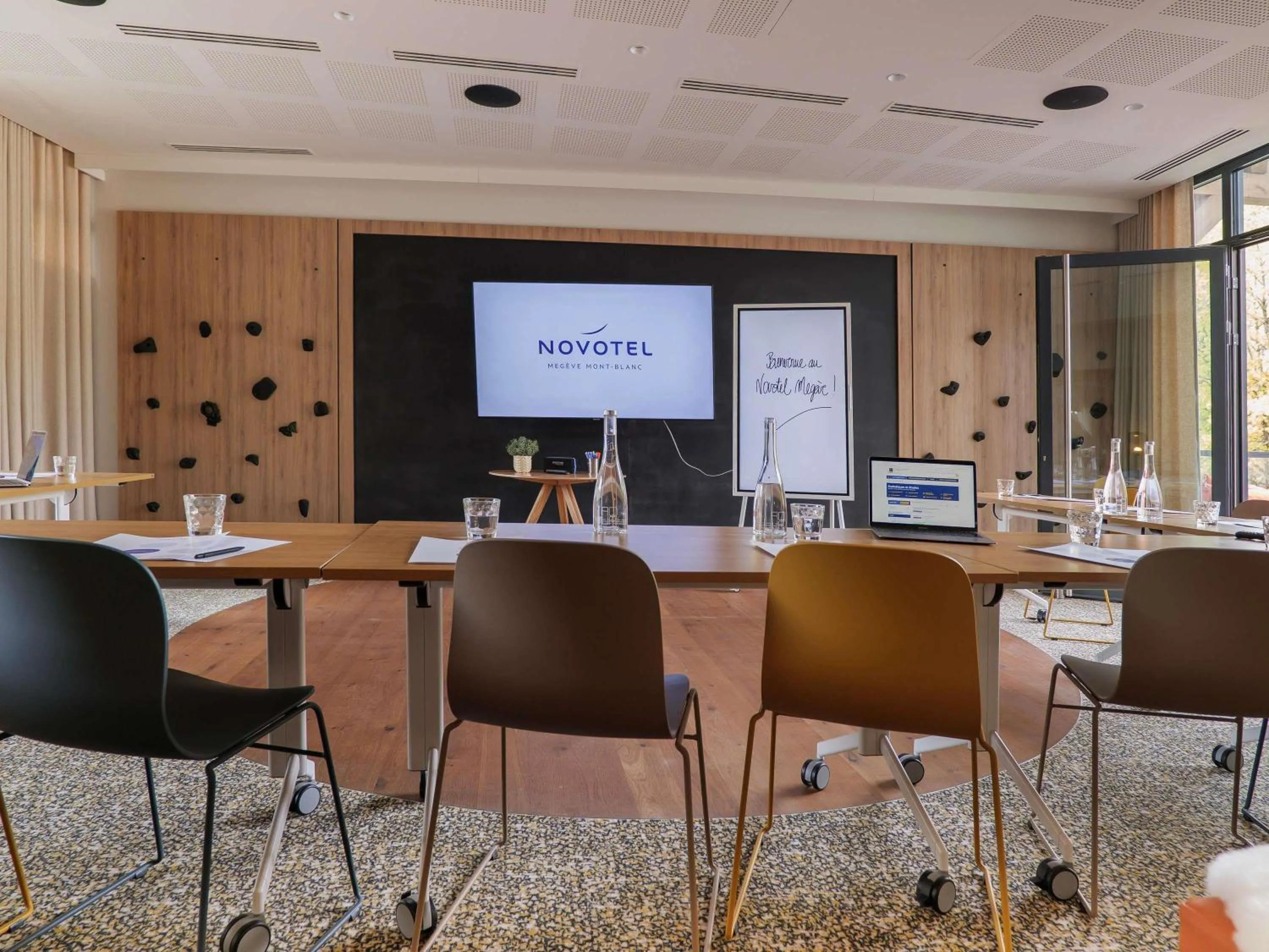 Meeting/conference room in Novotel Megève Mont-Blanc