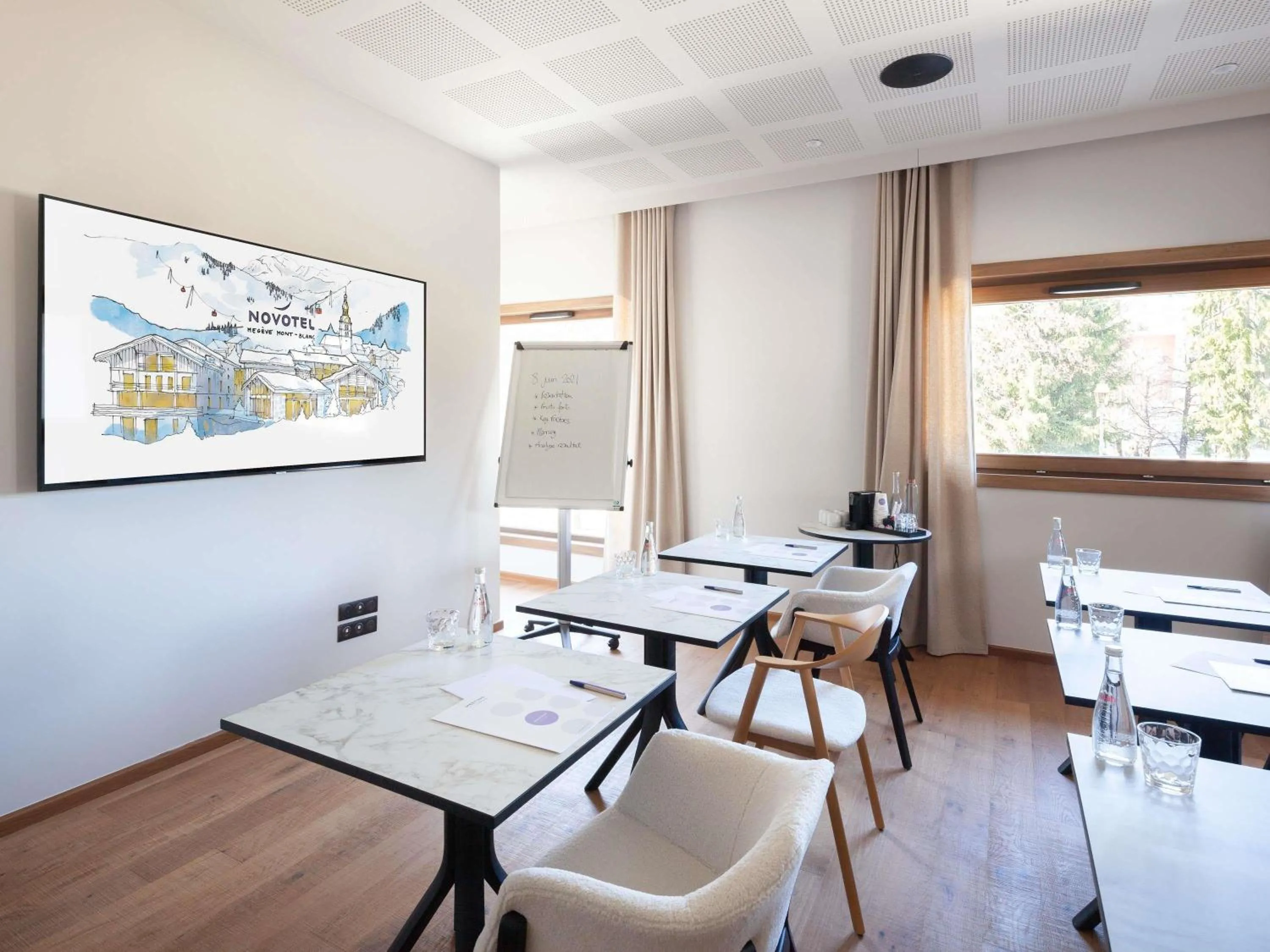Meeting/conference room in Novotel Megève Mont-Blanc