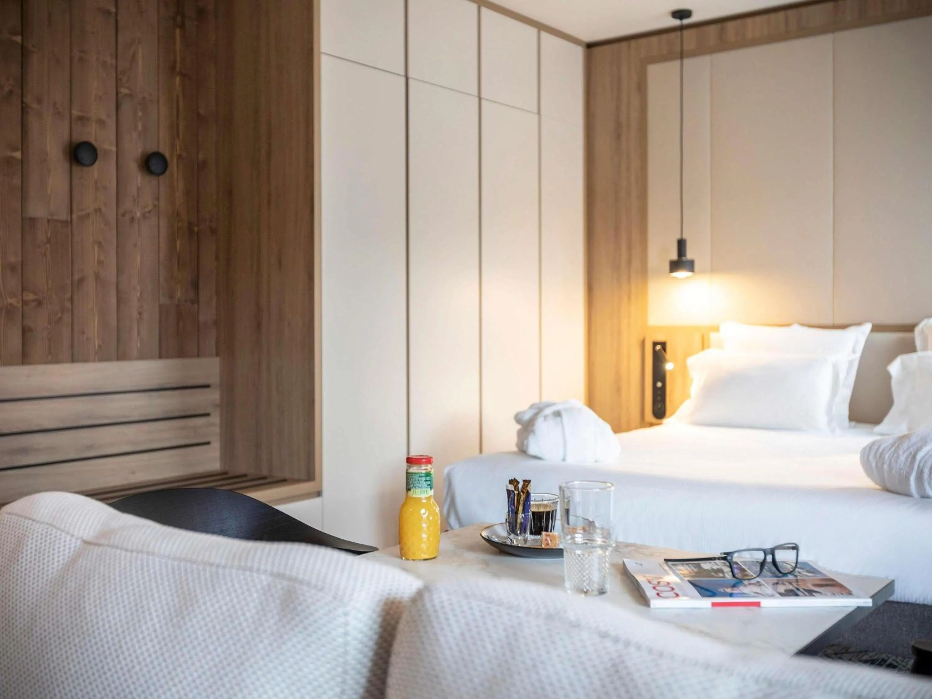 Bedroom, Bed in Novotel Megève Mont-Blanc