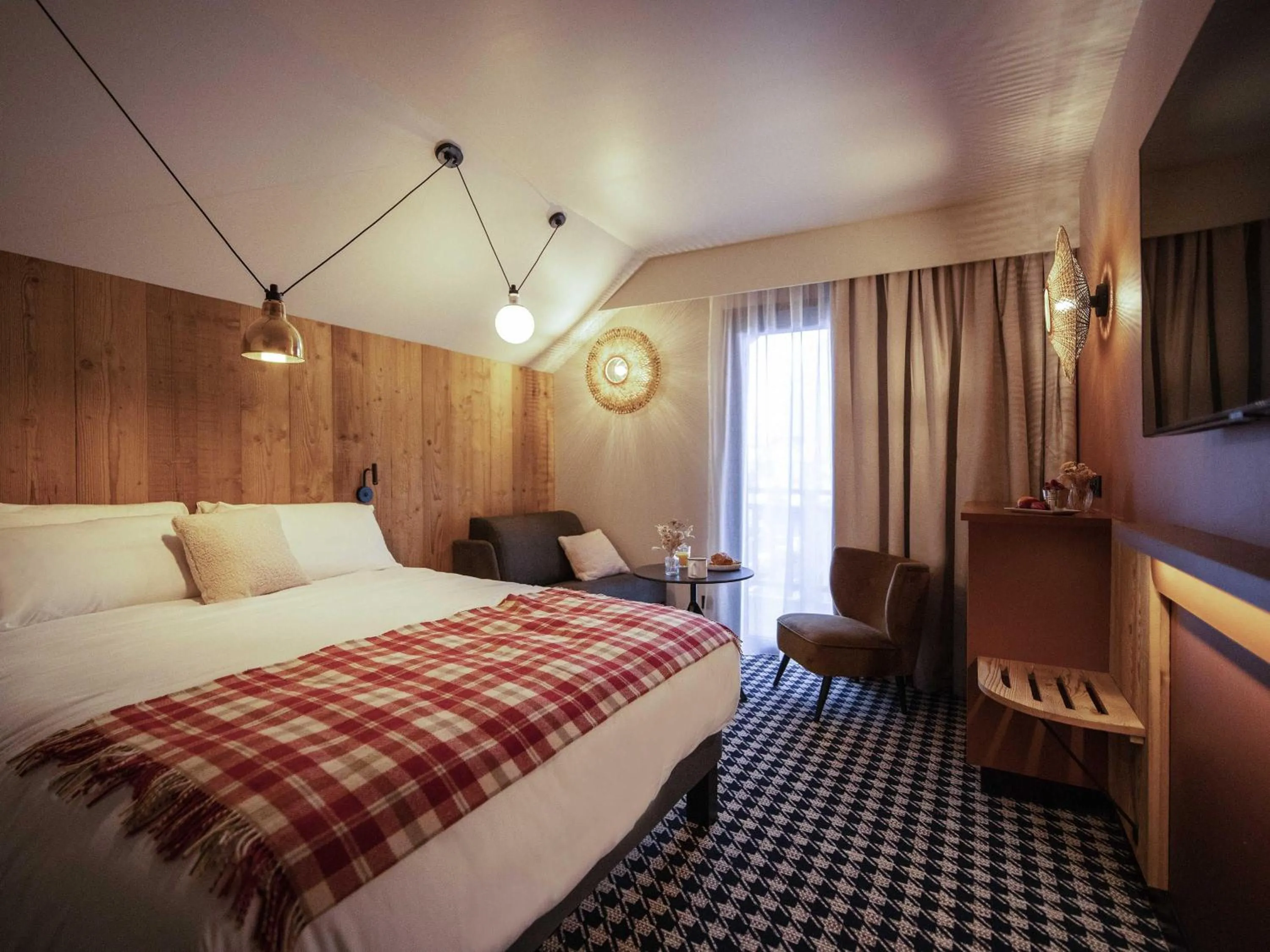 Bedroom, Bed in Mercure Peyragudes Loudenvielle Pyrénées