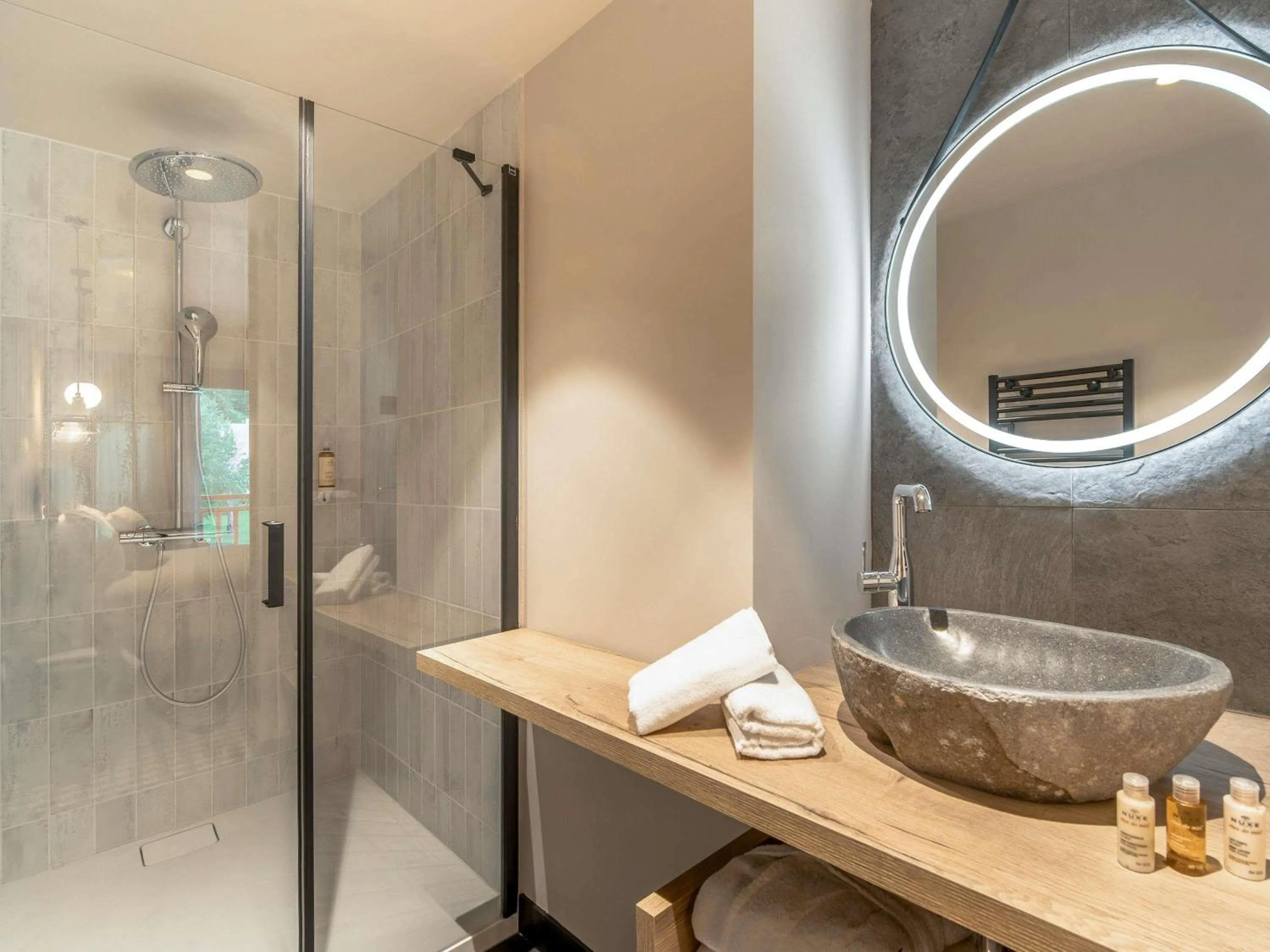 Bedroom in Mercure Peyragudes Loudenvielle Pyrénées