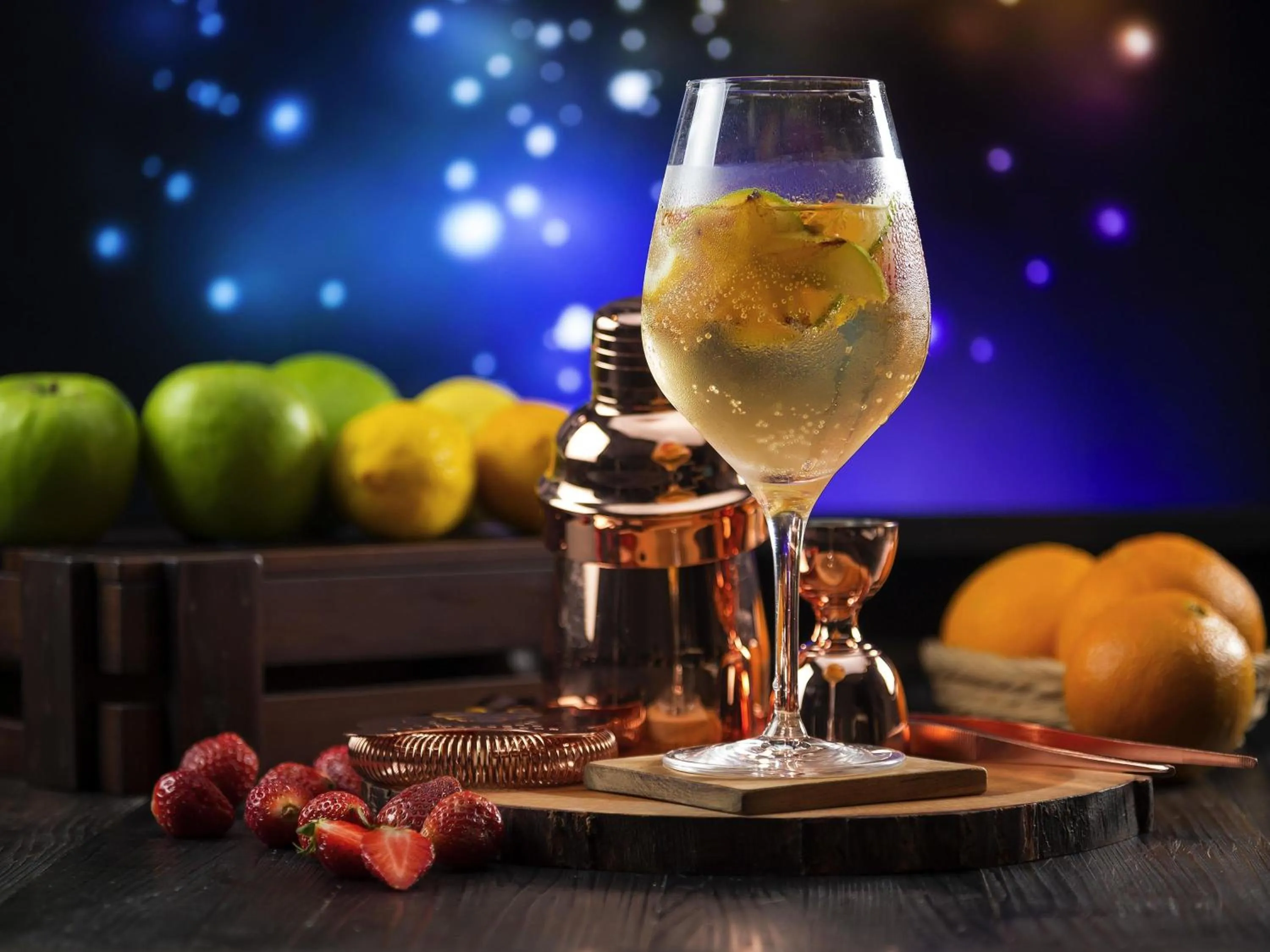 Lounge or bar in Pullman Bandung Grand Central