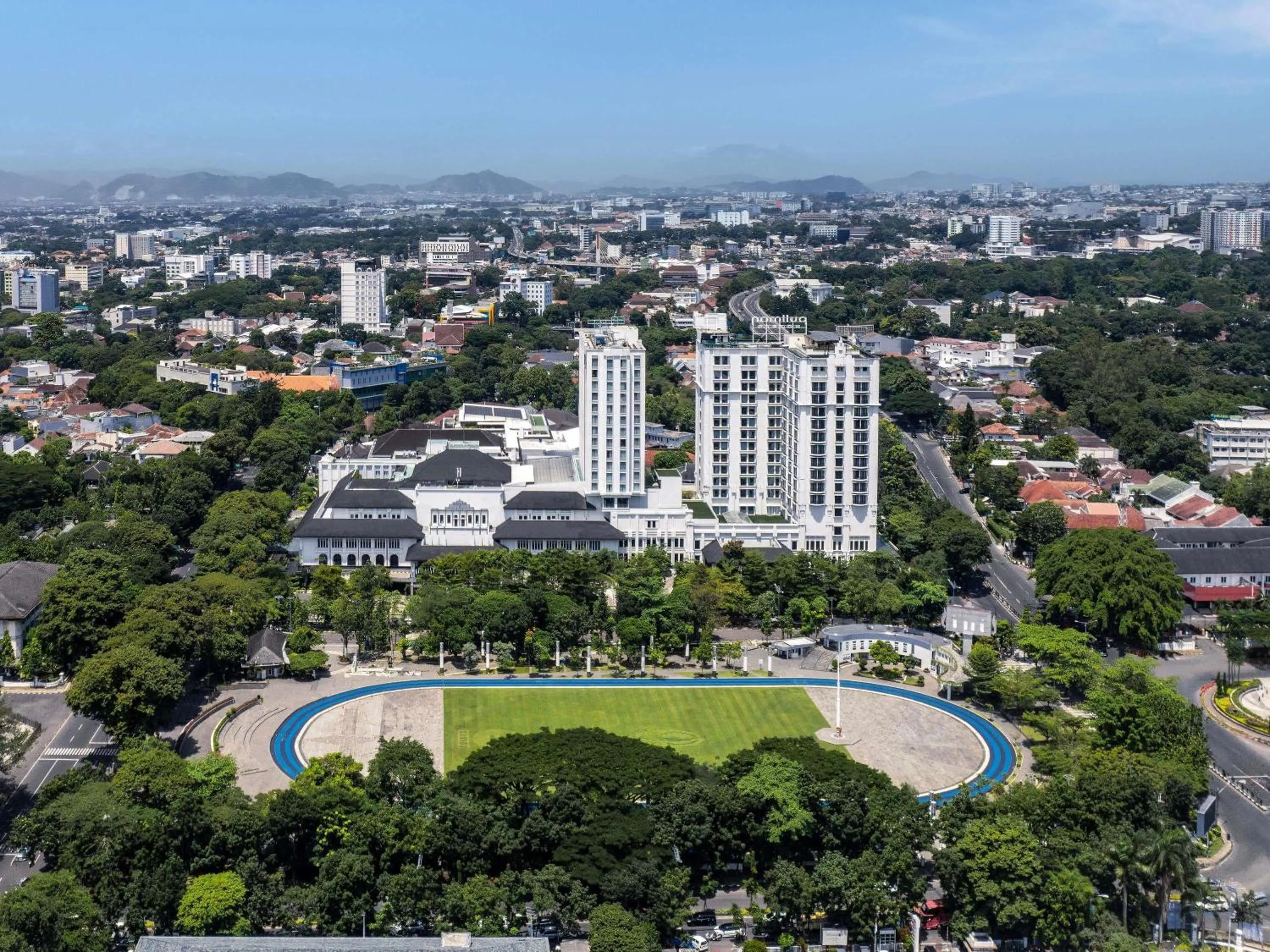 Property building in Pullman Bandung Grand Central