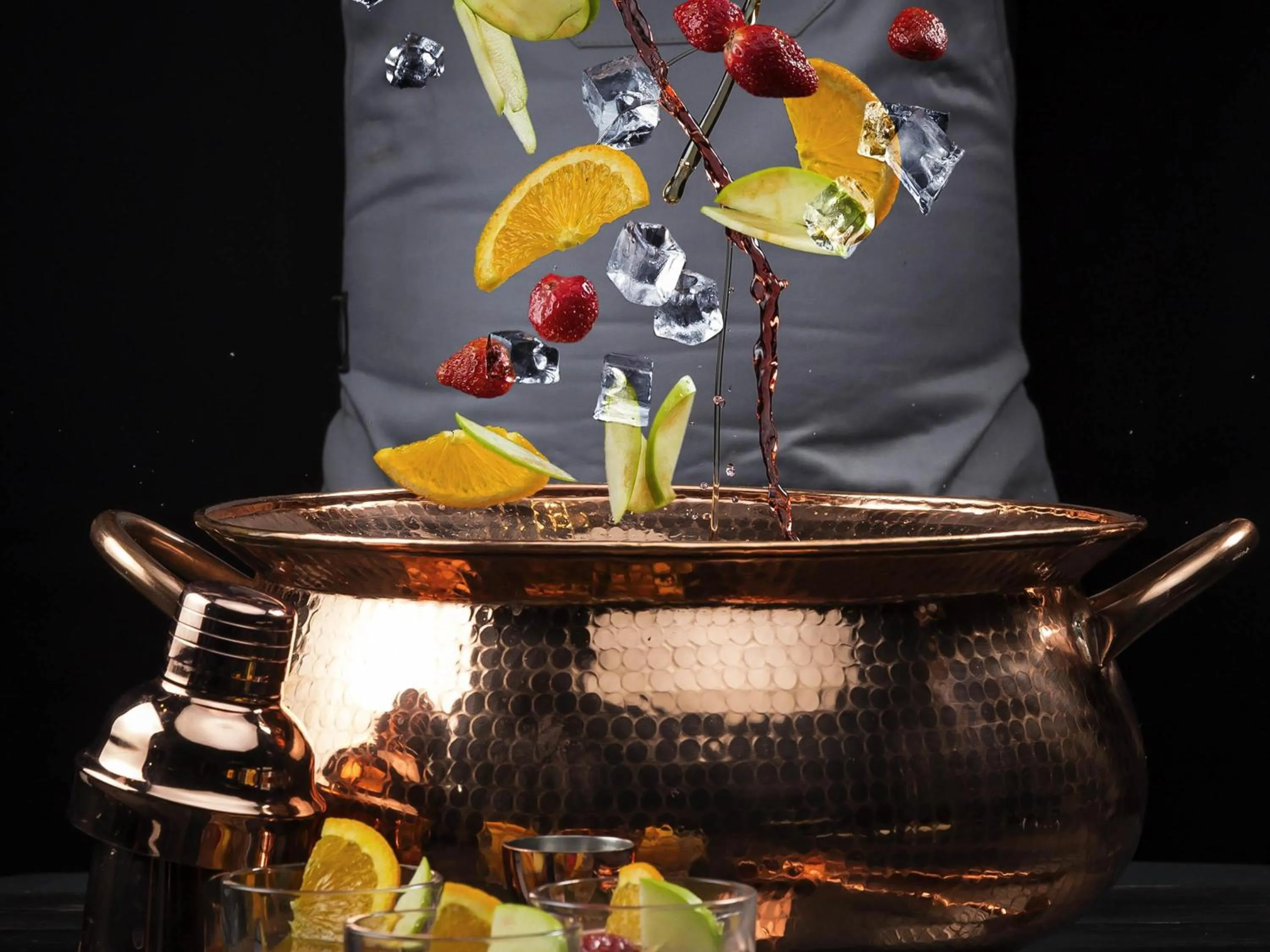 Lounge or bar in Pullman Bandung Grand Central