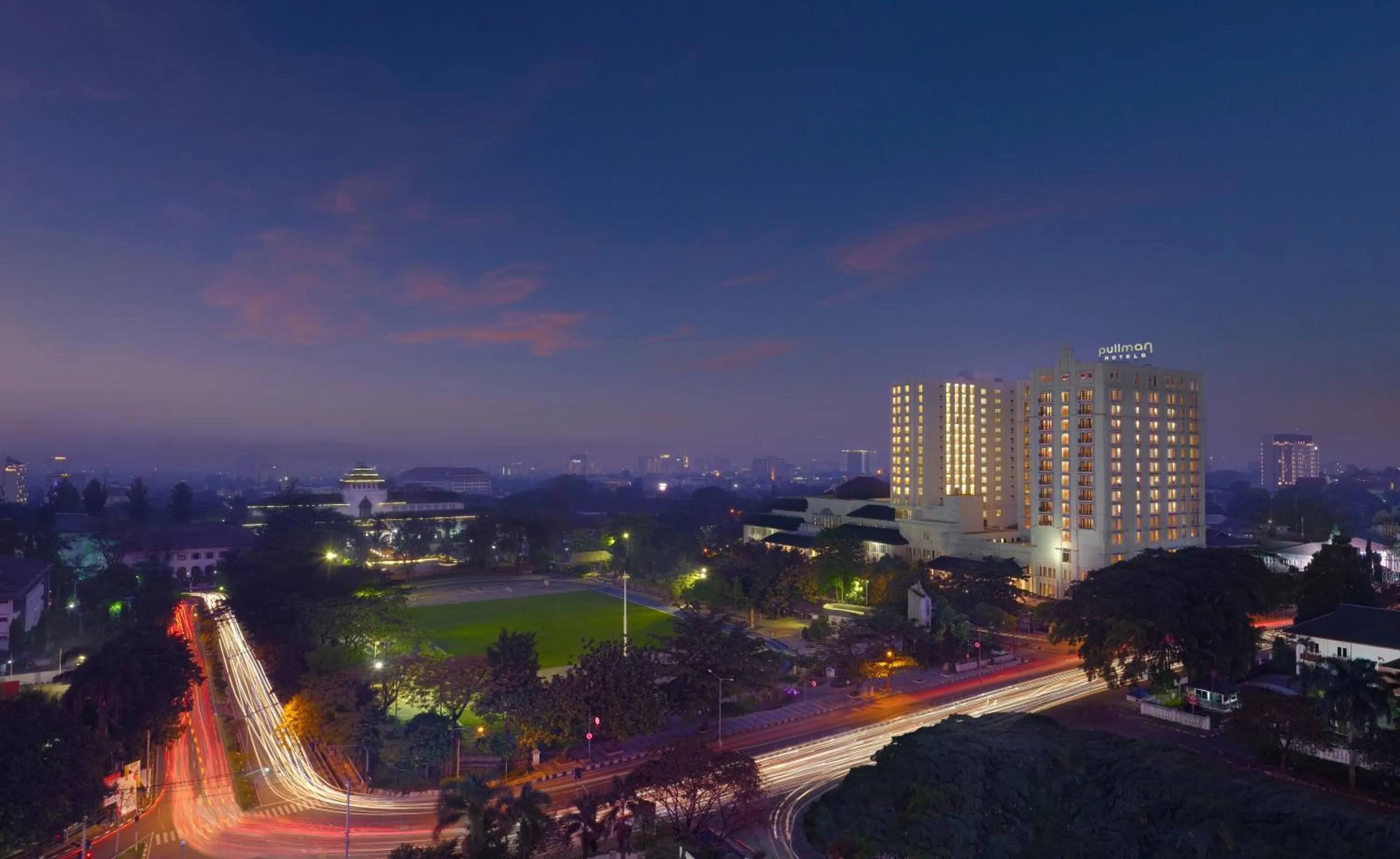 Property building in Pullman Bandung Grand Central