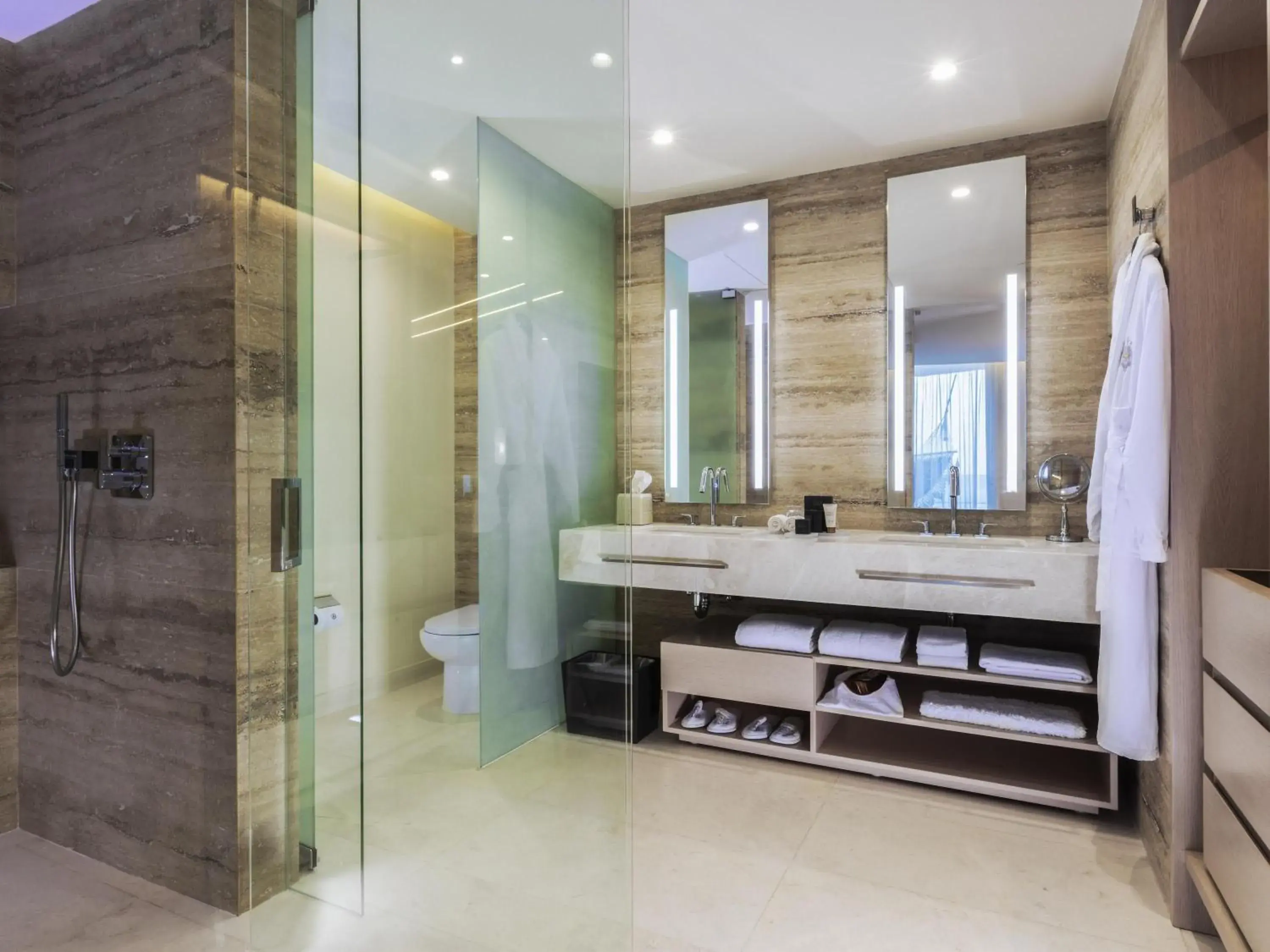 Superior King Room in SLS Cancun Superior King Room in SLS Cancun