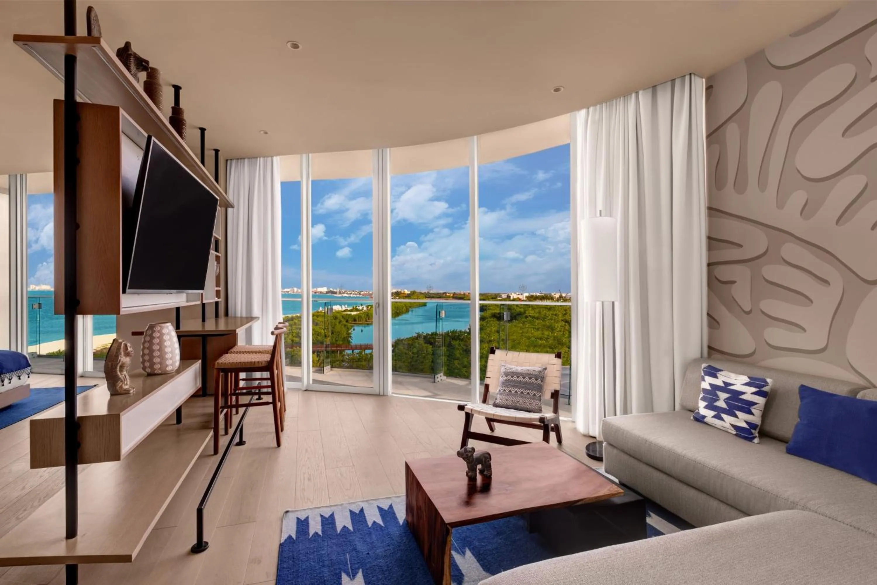 View (from property/room), Bed in SLS Cancun