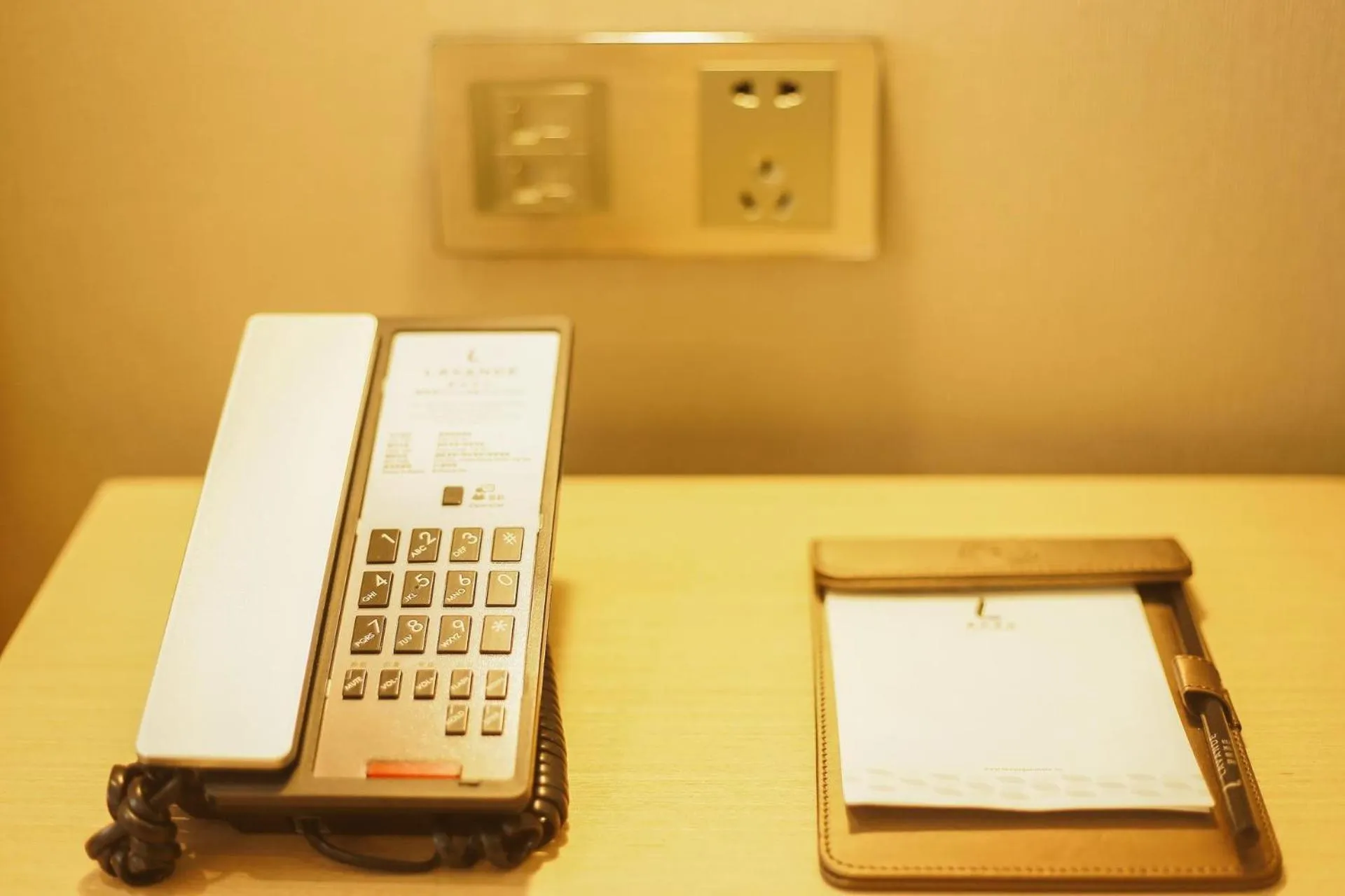 Lavande Hotel Leshan High-speed Railway Station Wanda Plaza