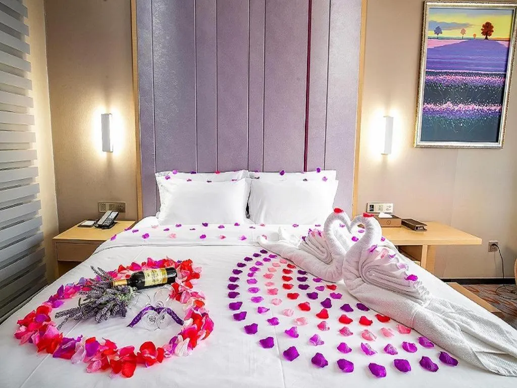 Bed in Lavande Hotel Leshan High-speed Railway Station Wanda Plaza