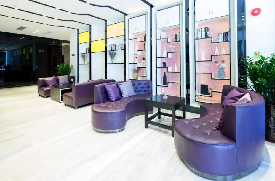 Lavande Hotel Shenzhen Baoan Haiya Binfencheng