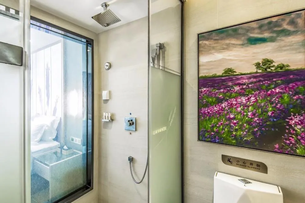 Lavande Hotel Shenzhen Baoan Haiya Binfencheng